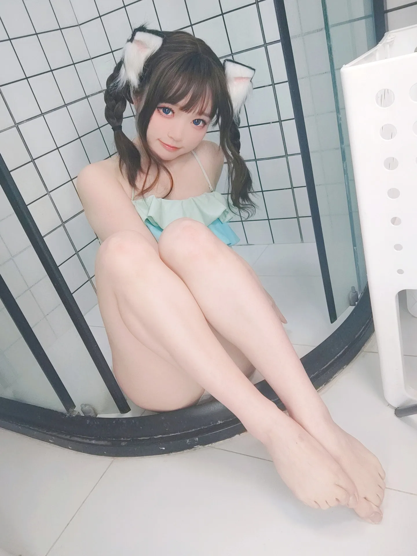 神沢永莉ckt浴室蓝白泳衣辫子70P116MB网红写真