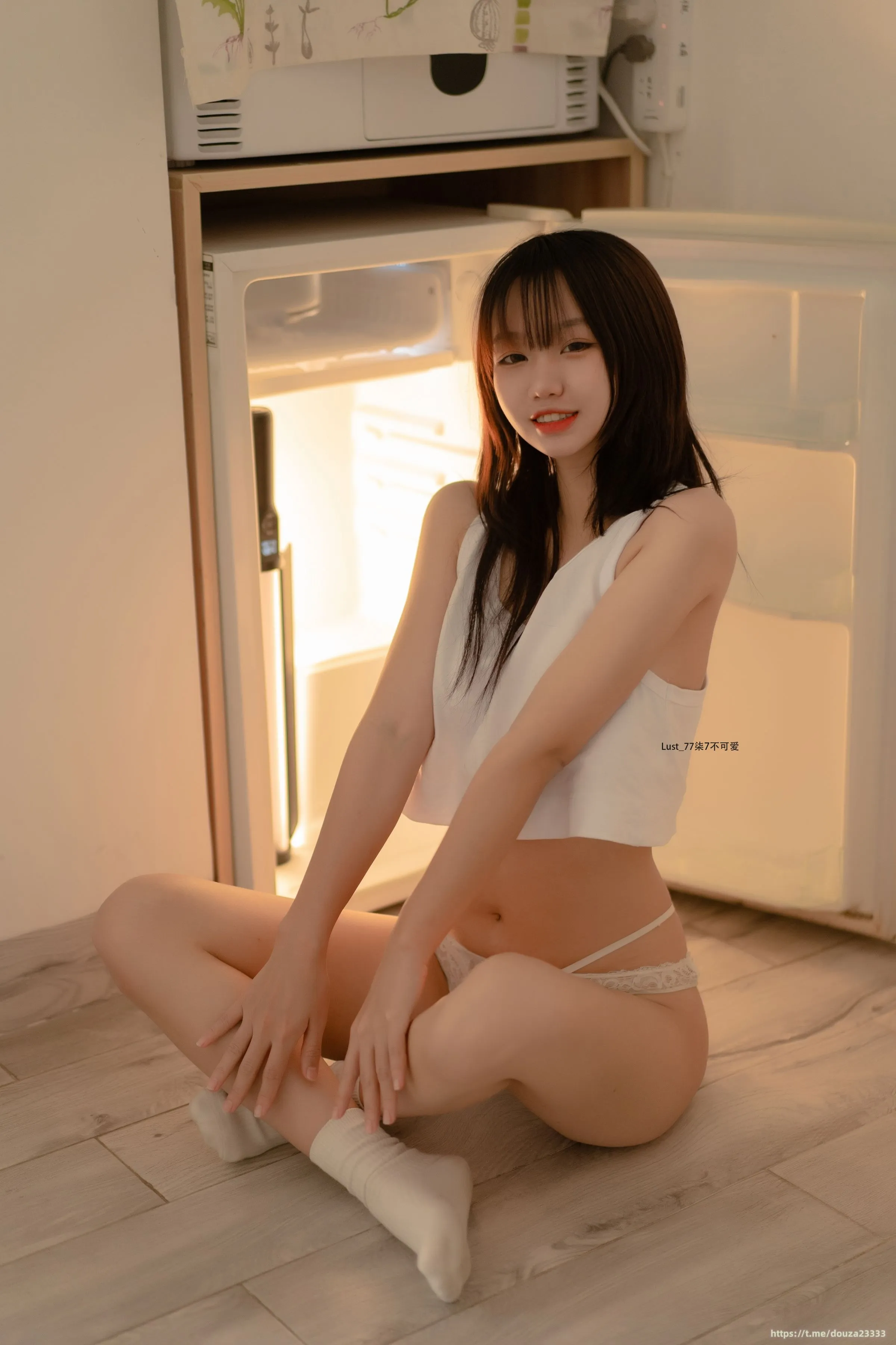 柒柒不可爱初恋背心117P160GB在线欣赏