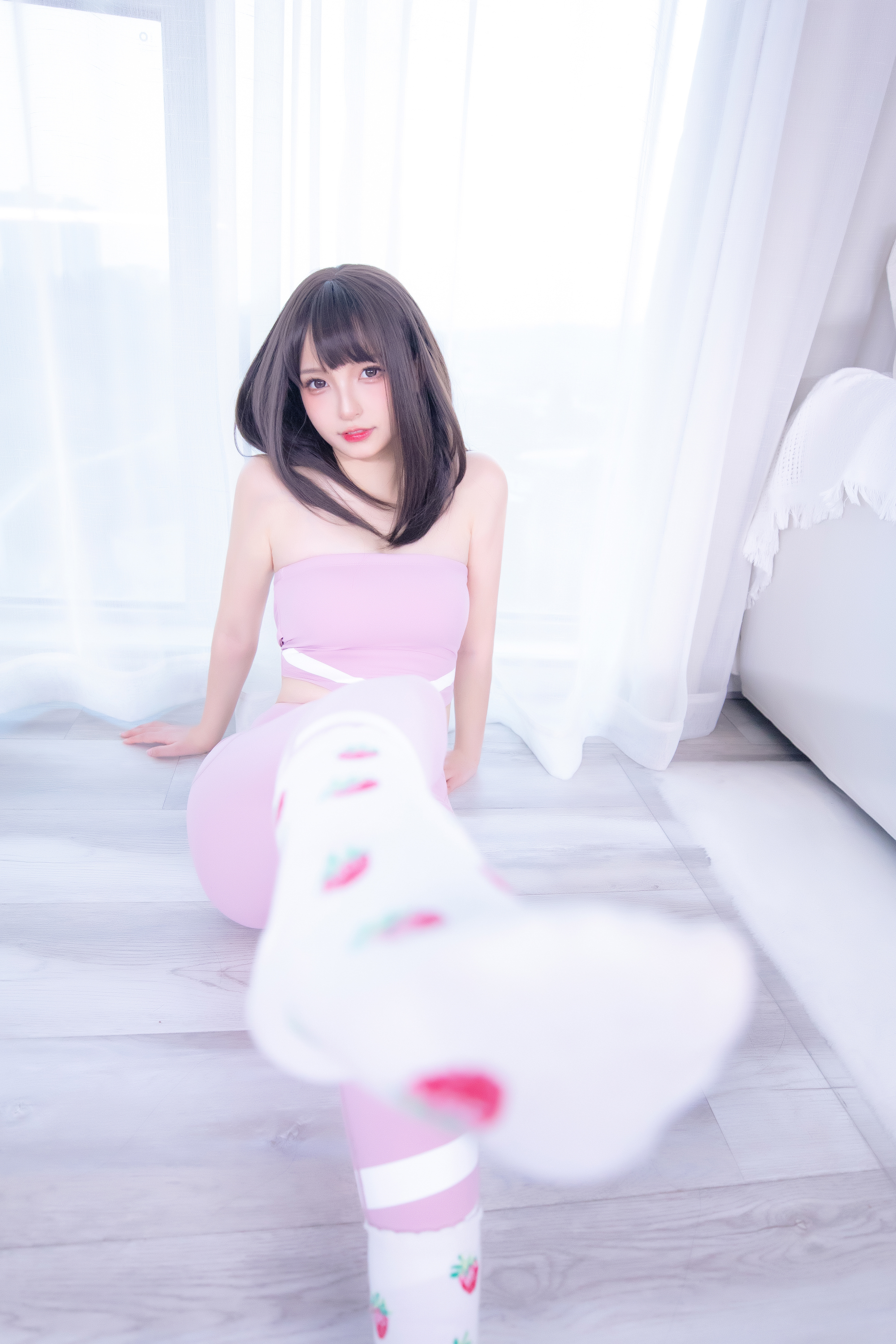 神楽坂真冬草莓蜜桃75P143MB免费资源