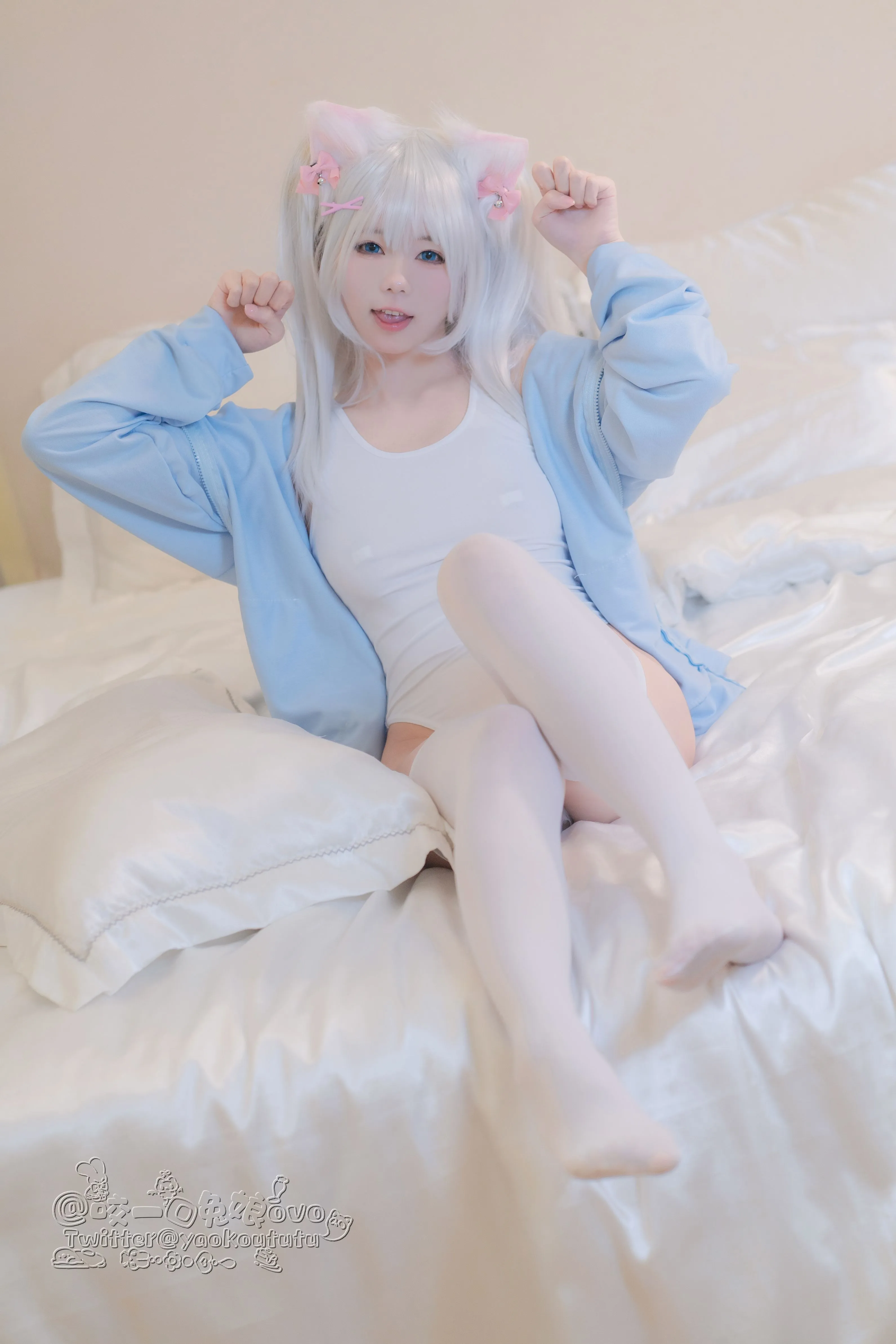 咬一口兔娘黏黏团子兔做你的猫56P1V0305网红写真