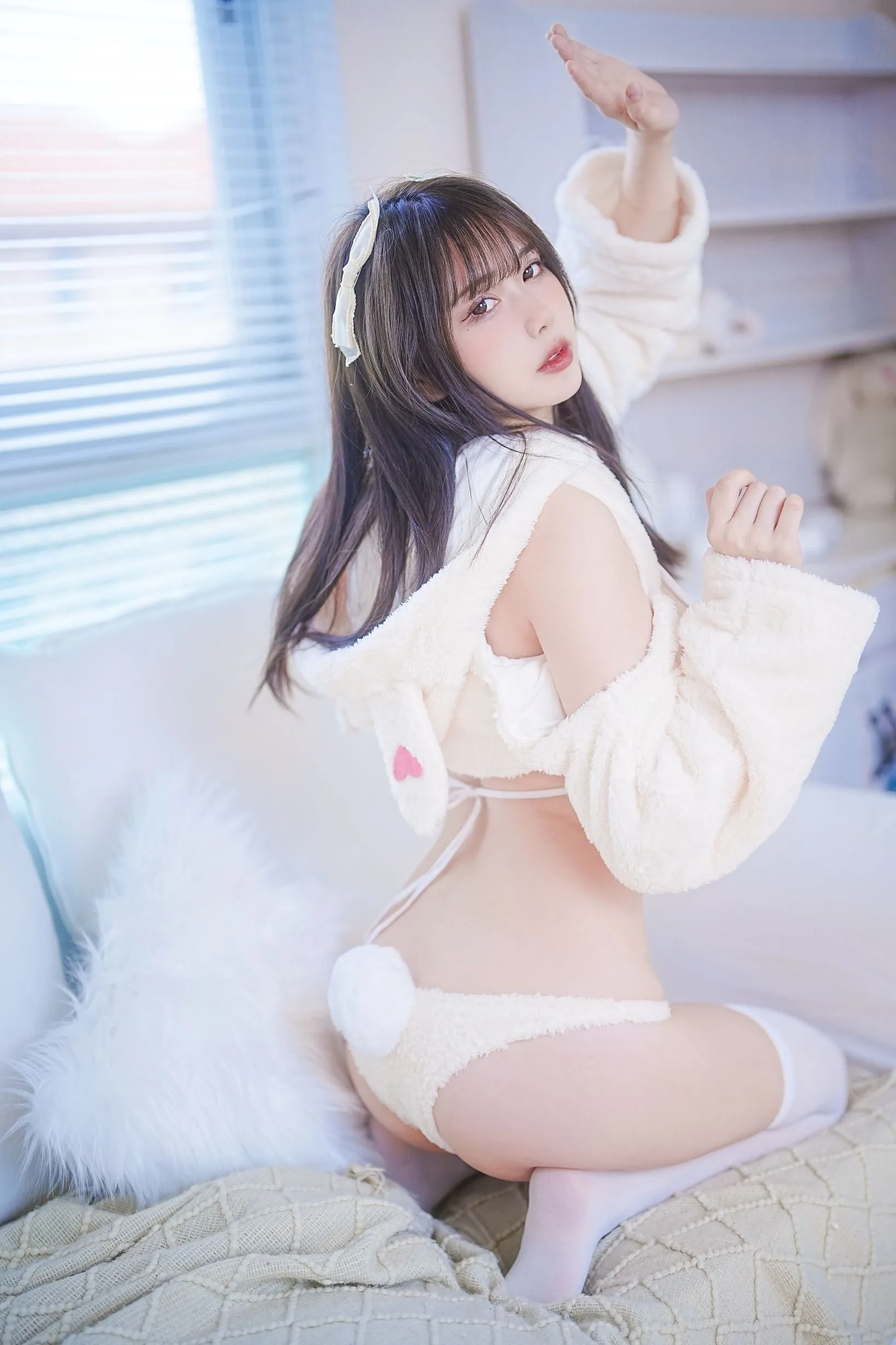 Tina很妖孽呀小兔子乖乖52P699MB高清全套