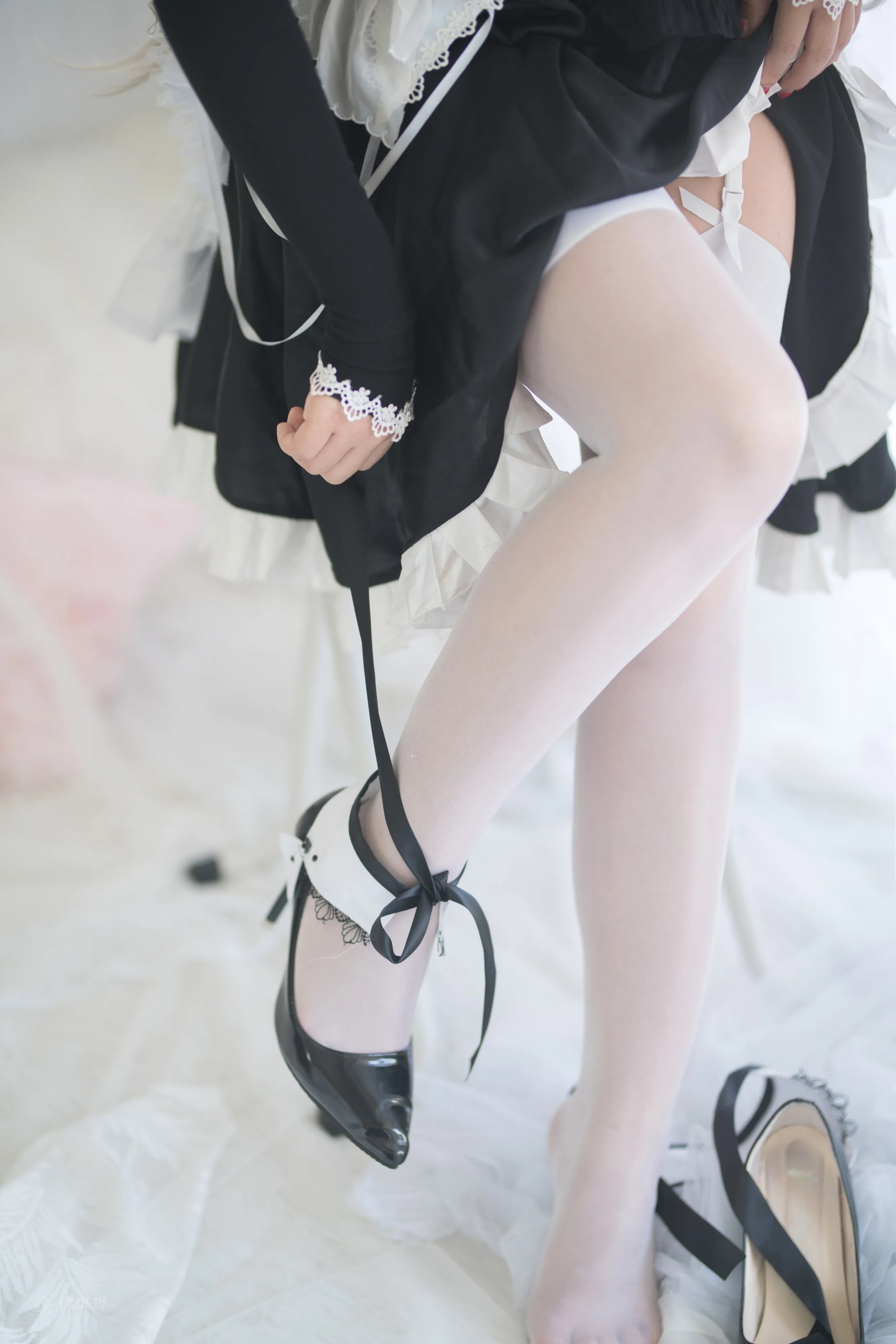 白烨耶米西奶露女仆1001套图