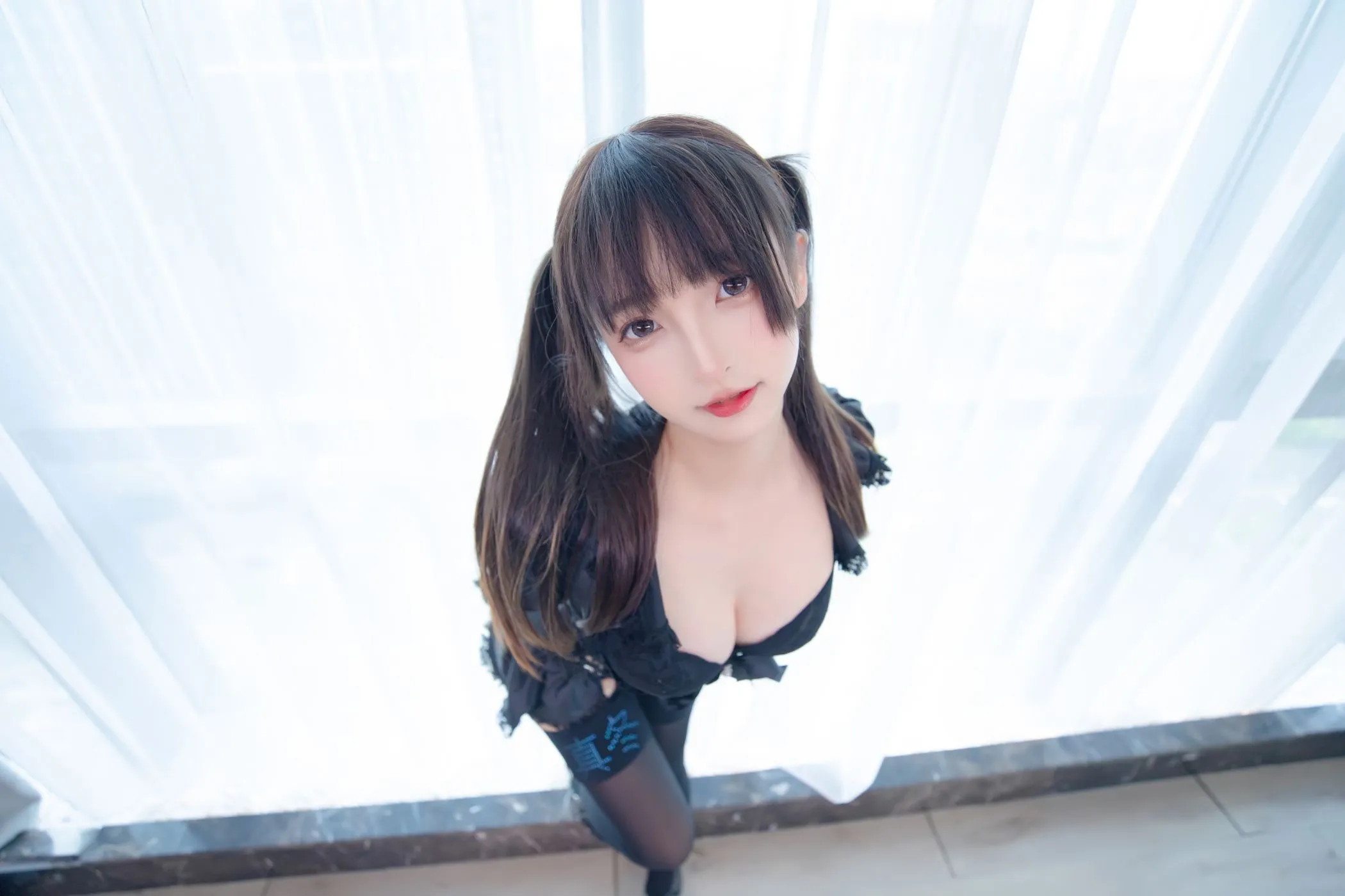 神楽坂真冬足底星光75P173MB精华合集