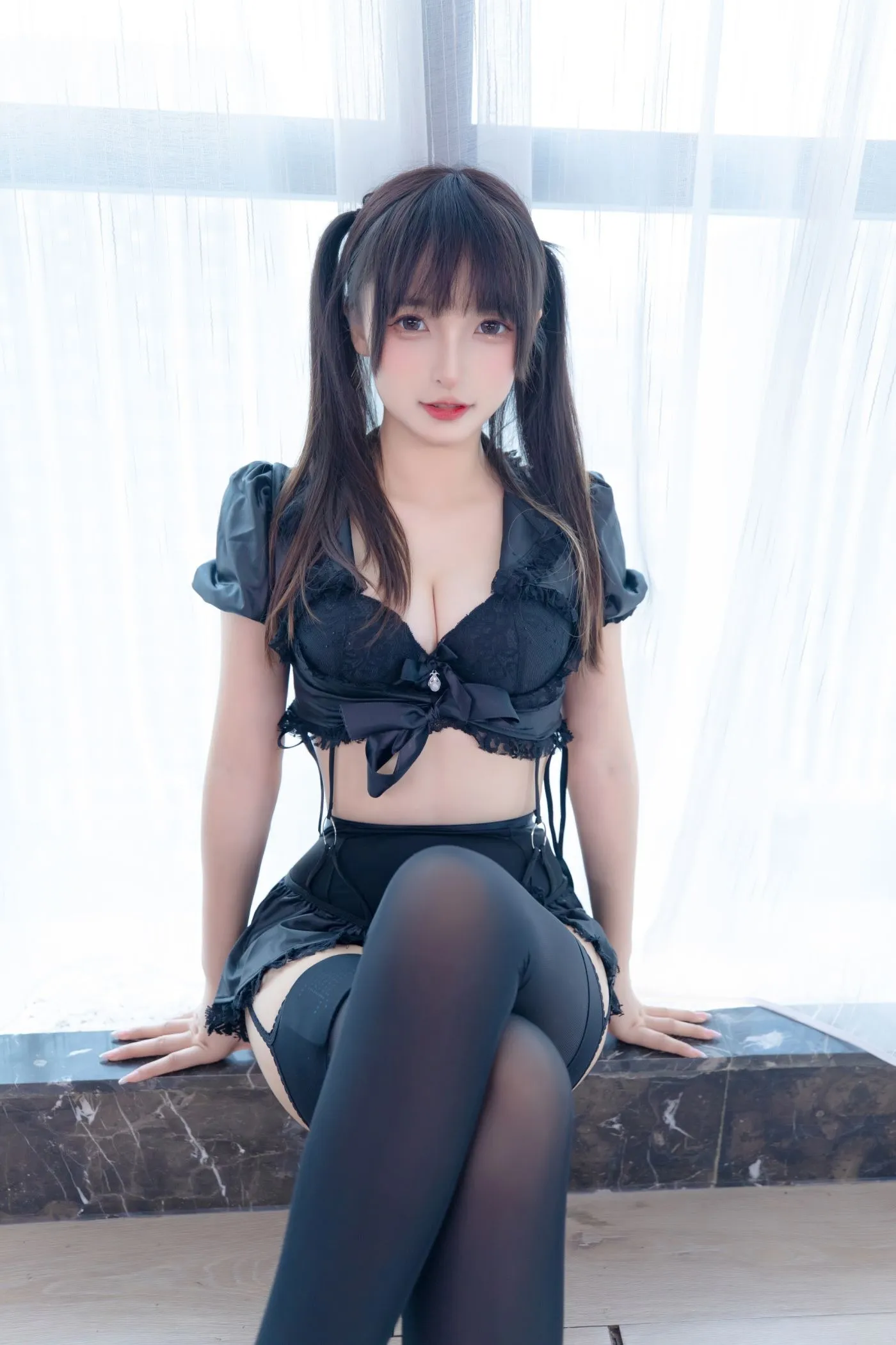 神楽坂真冬足底星光75P173MB精华合集