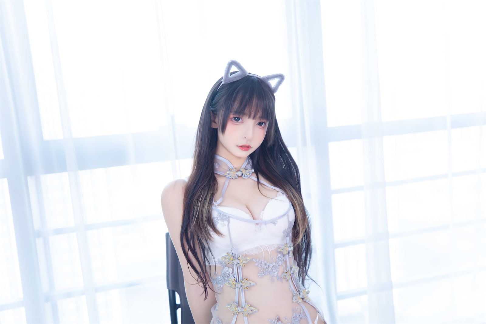 神楽坂真冬羞涩喵喵网红写真
