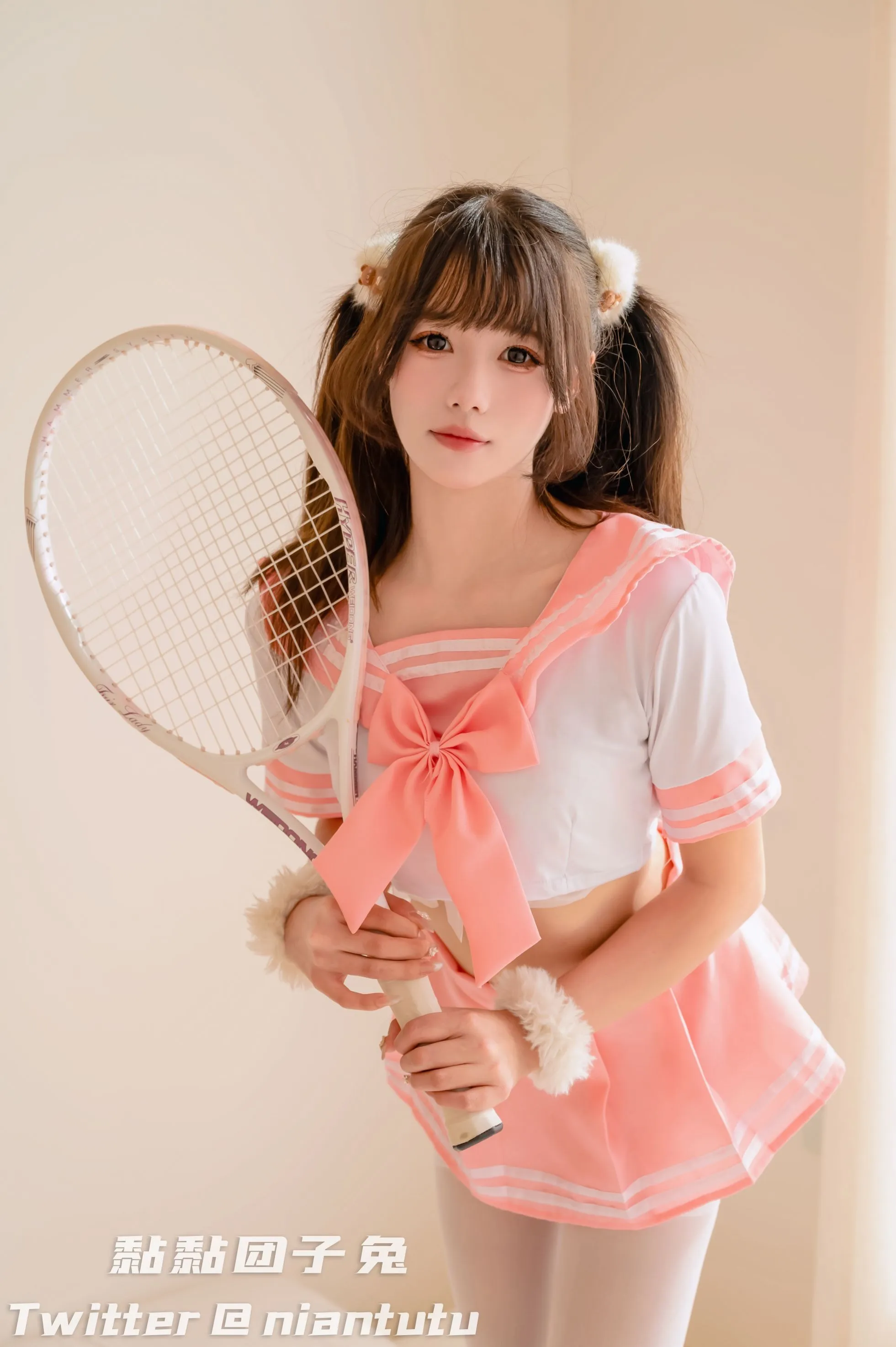 黏黏团子兔粉嫩JK热门写真
