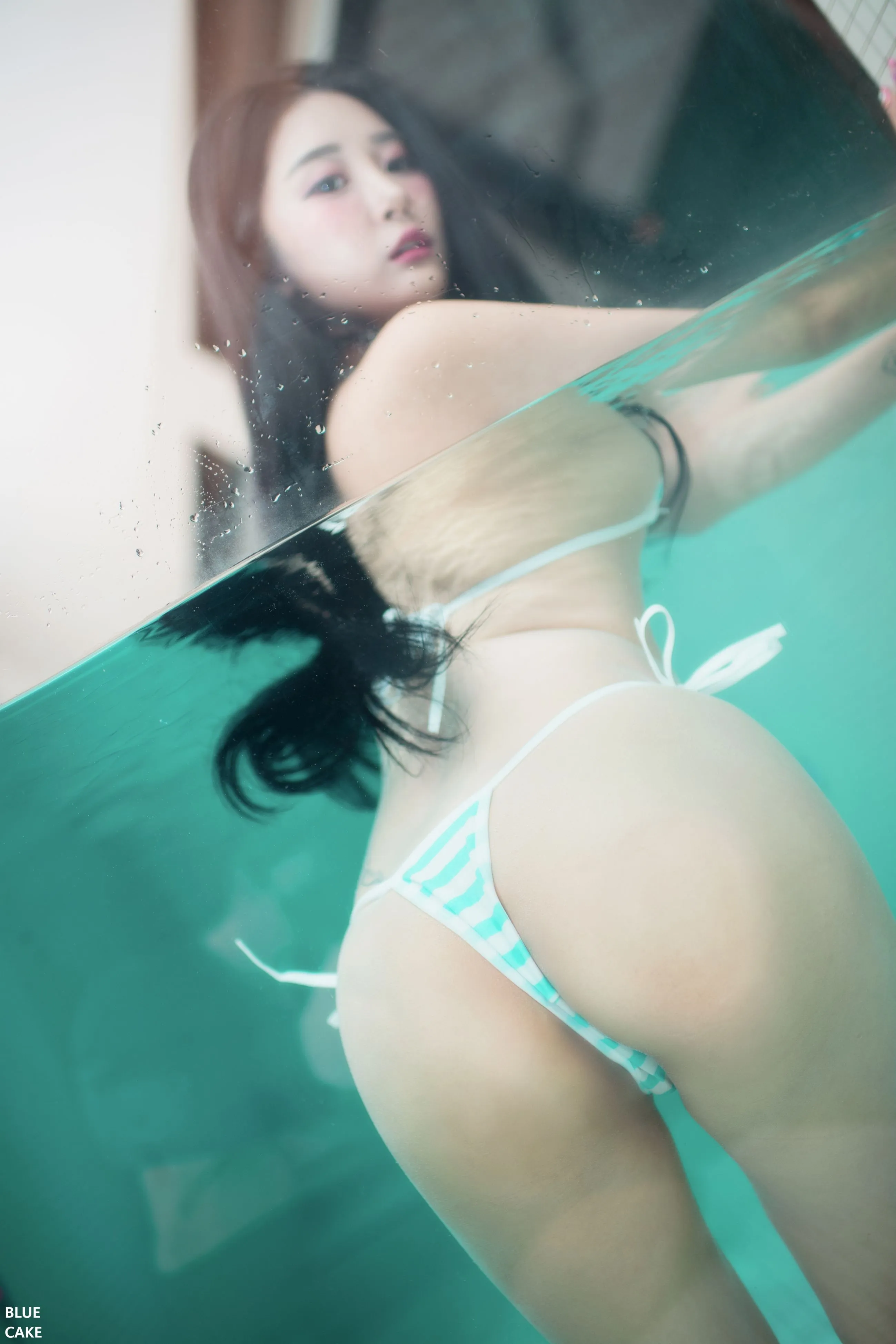 Bomi??BLUECAKEMiniBikini80P785MB高分推荐