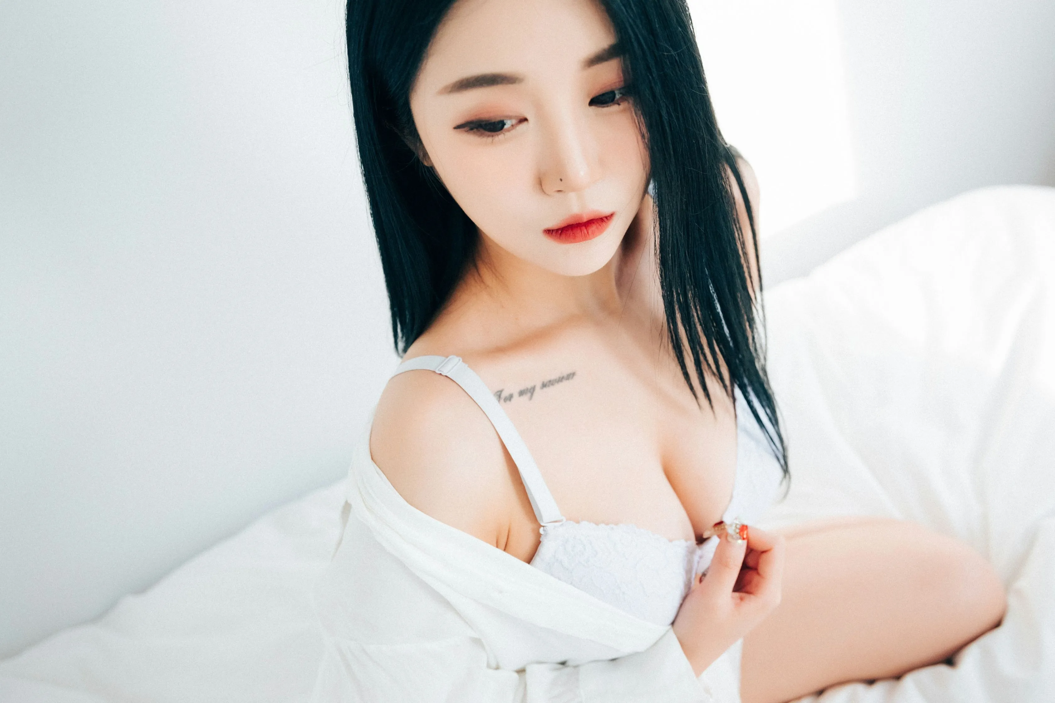 Bomi??LOOZYTheundress69P906MB全集