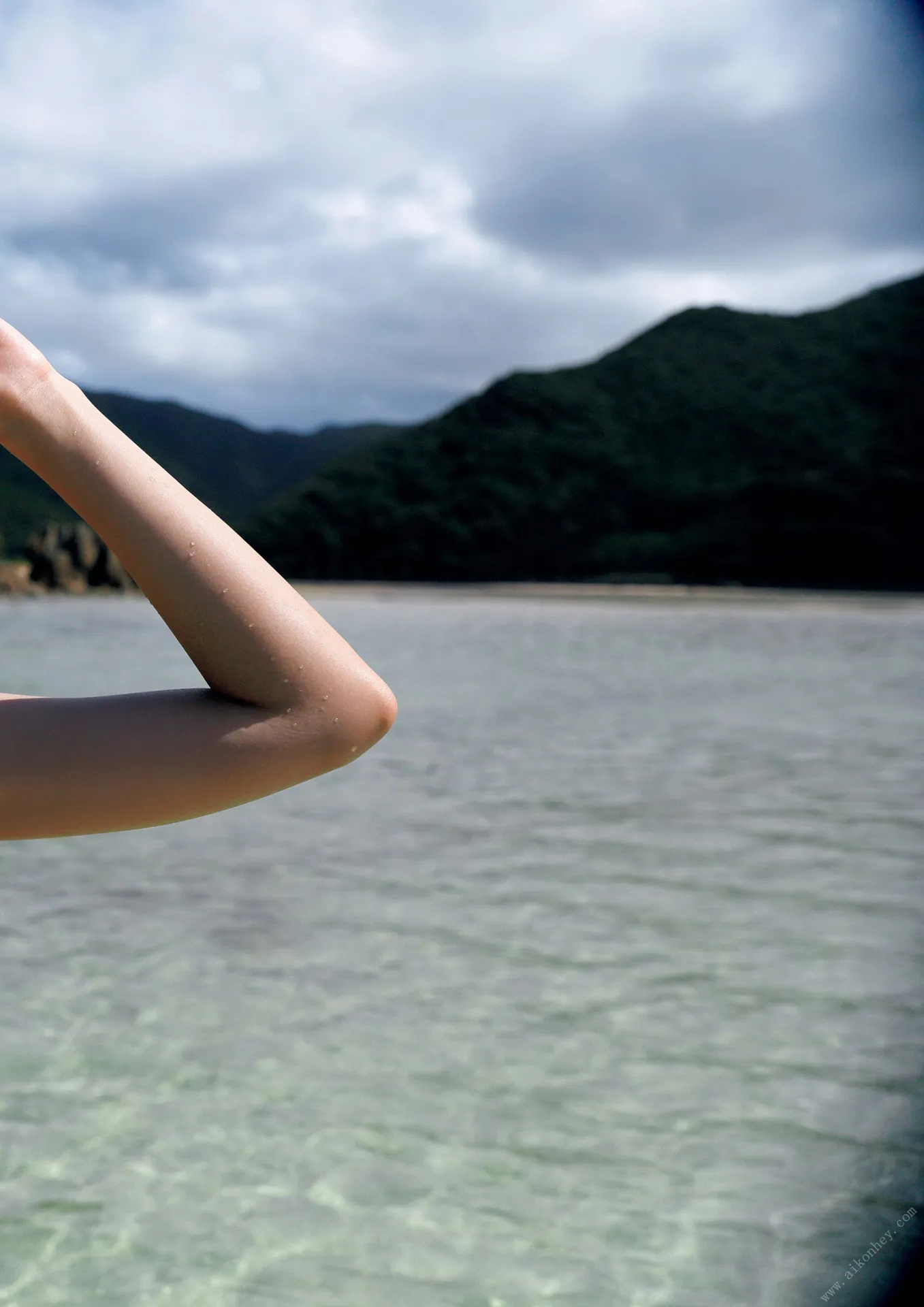 佐野ひなこ写真集COLORS週プレPHOTOBOOK145P1119完整版