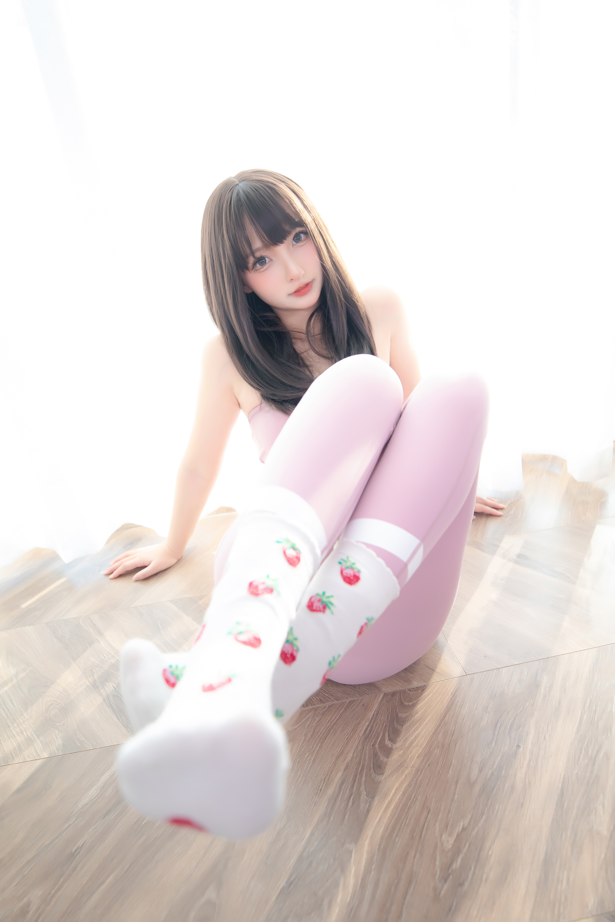 神楽坂真冬草莓蜜桃75P143MB免费资源