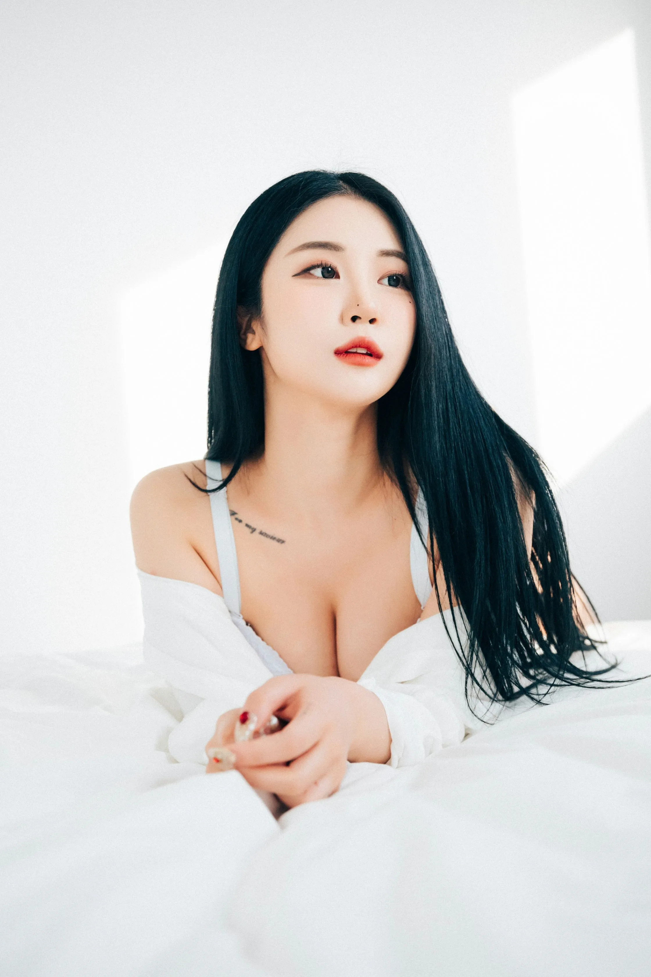 Bomi??LOOZYTheundress69P906MB全集