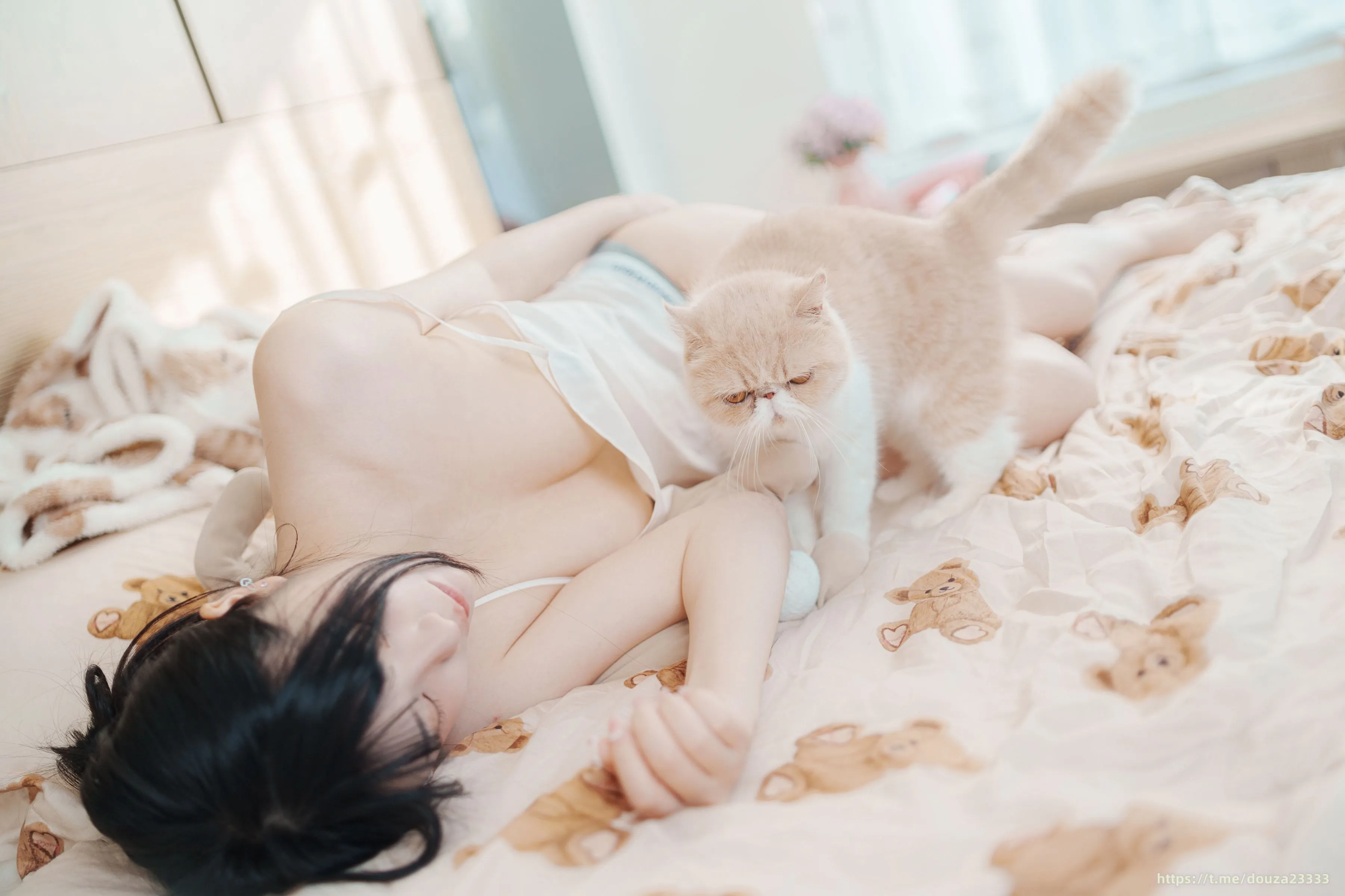落落RakuYourwaifu1月21打赏群资源在线欣赏
