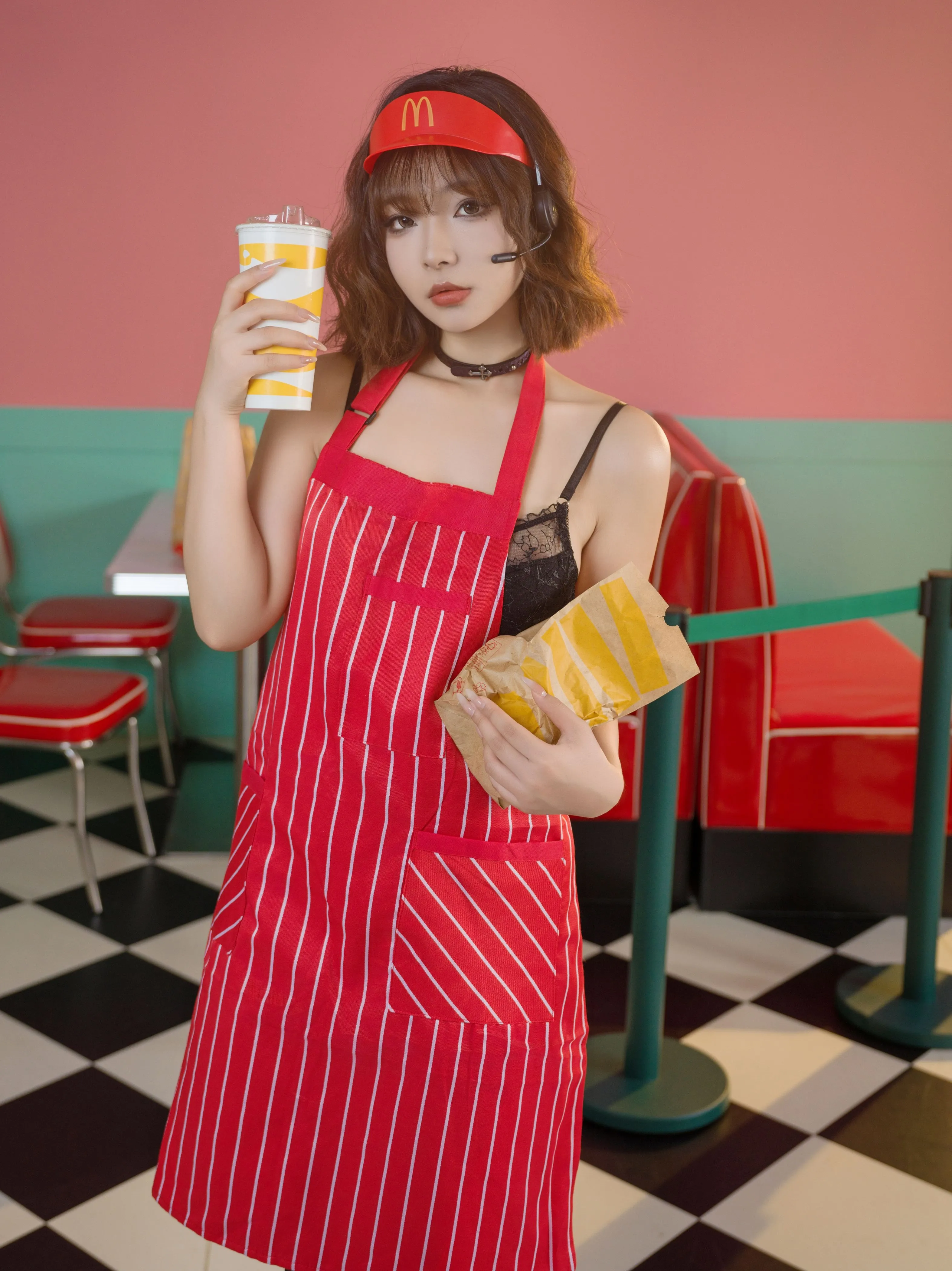 yuuhui玉汇麦当劳的女服务员149P1211收藏必备
