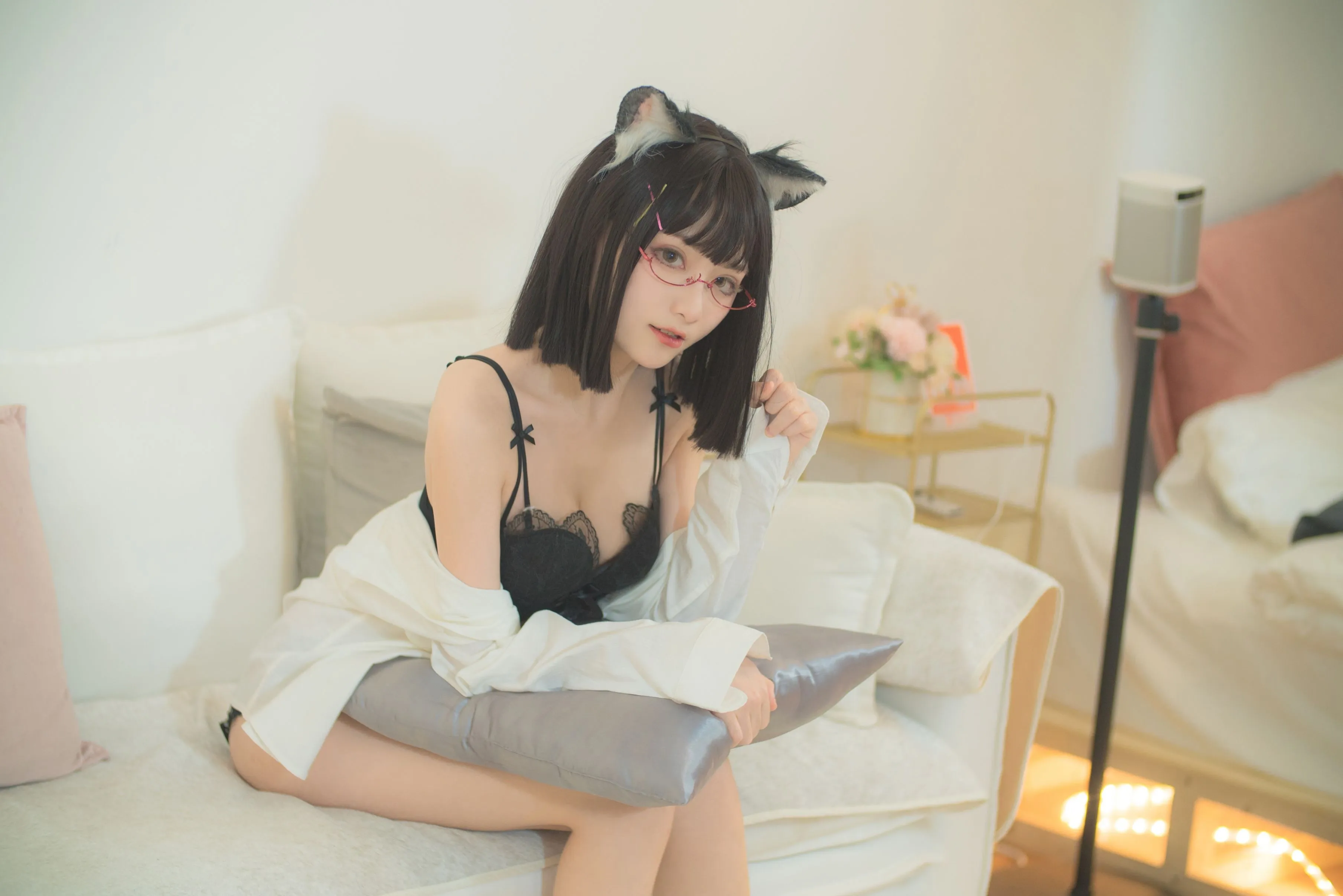 NO010猫报恩90P989MB完整合集