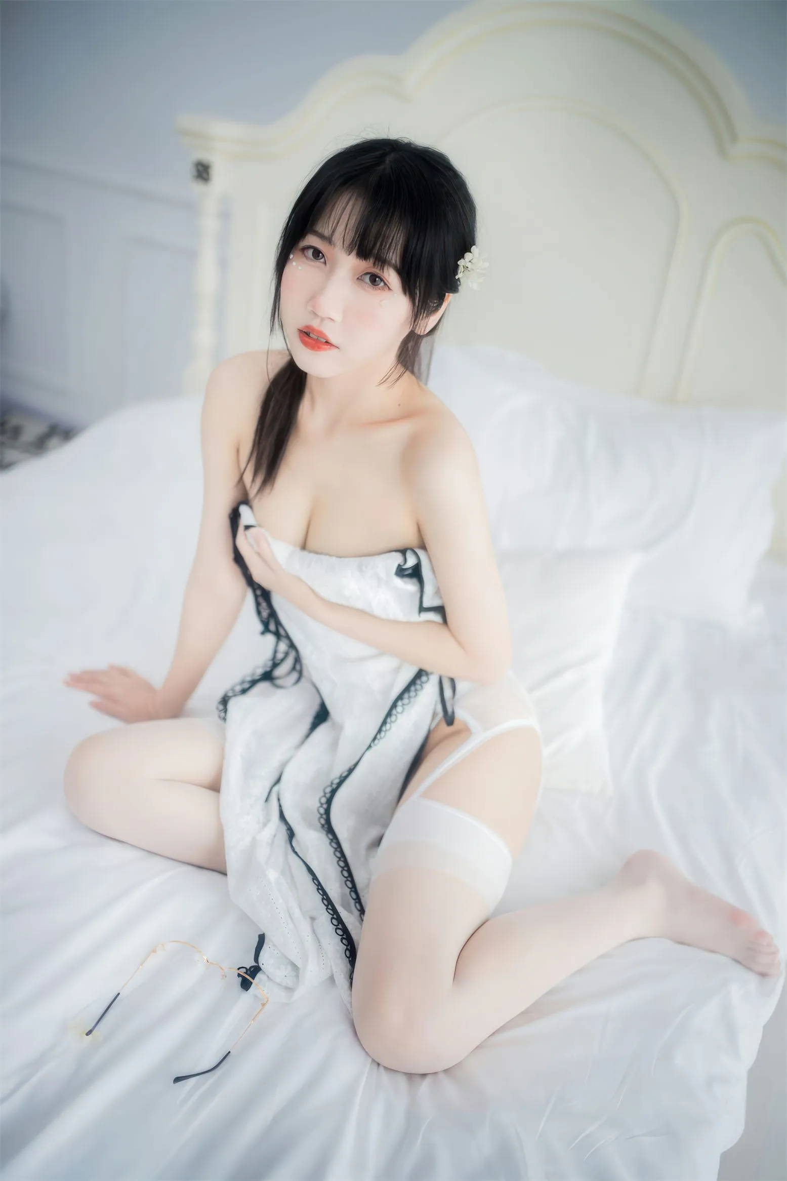 不呆猫人妻白旗袍0419作品集