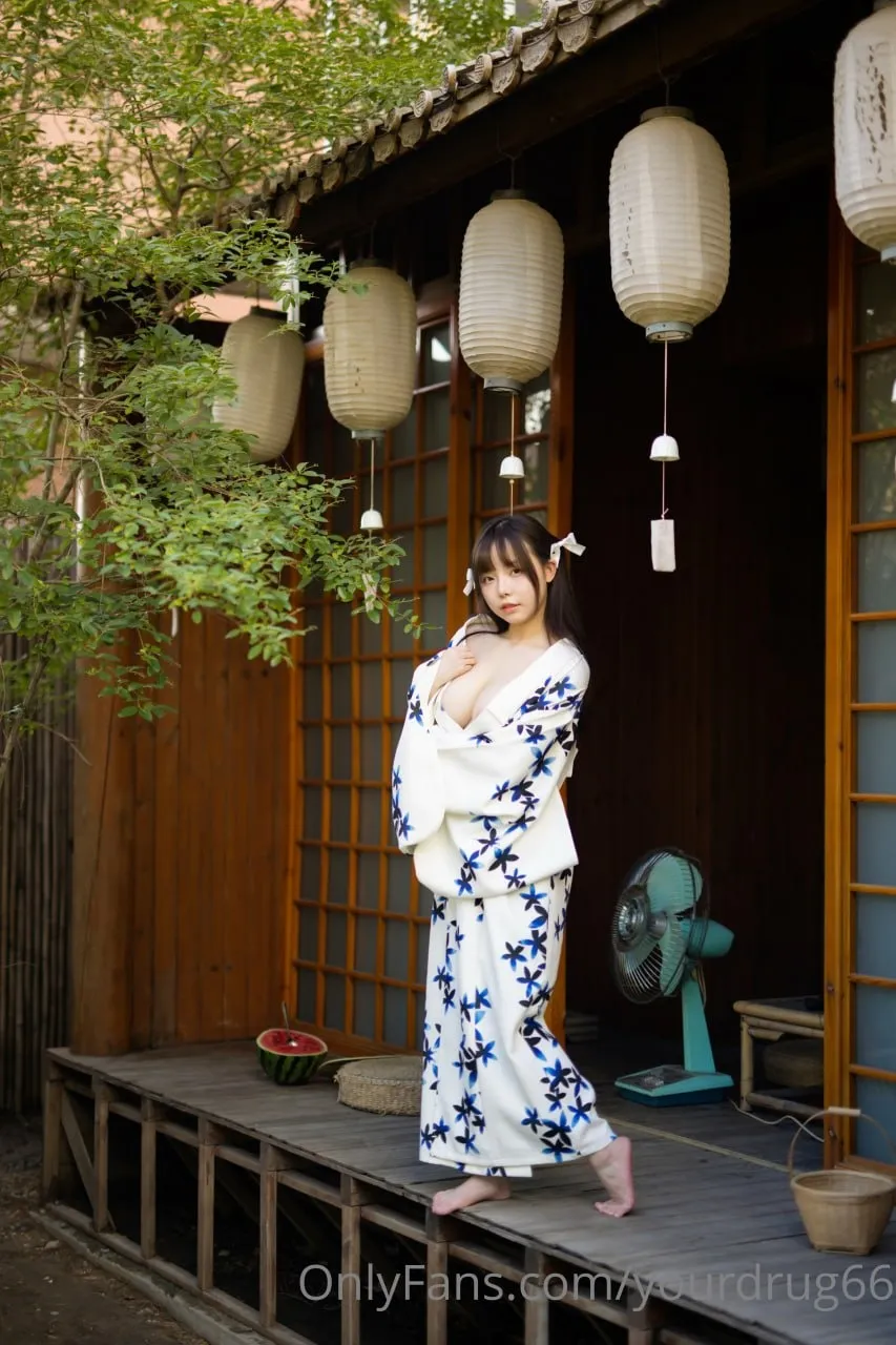 六味帝皇酱夏日和服72P0309分享专区