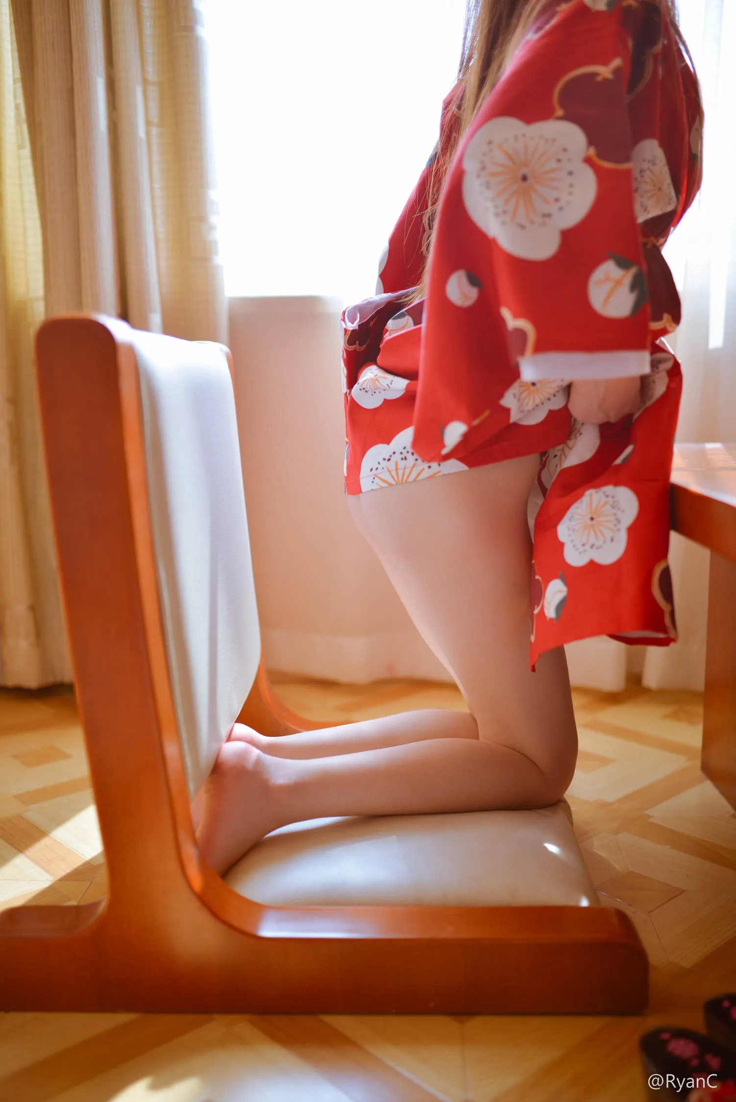 萌兰酱和服100P1121每日更新