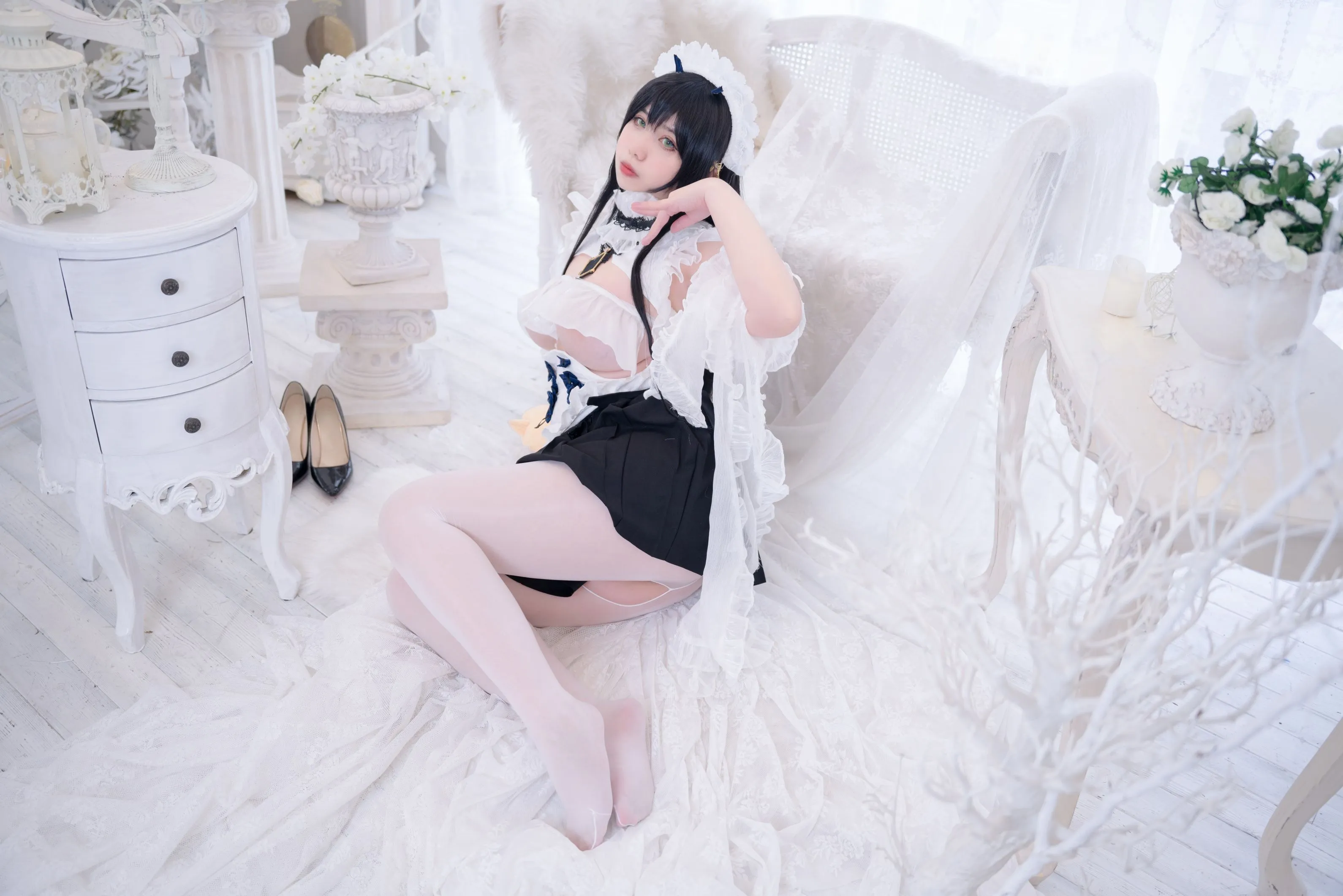 魅瞳Meroko002碧蓝航线不挠女仆没干劲的小姐姐53P745MB0928高分推荐