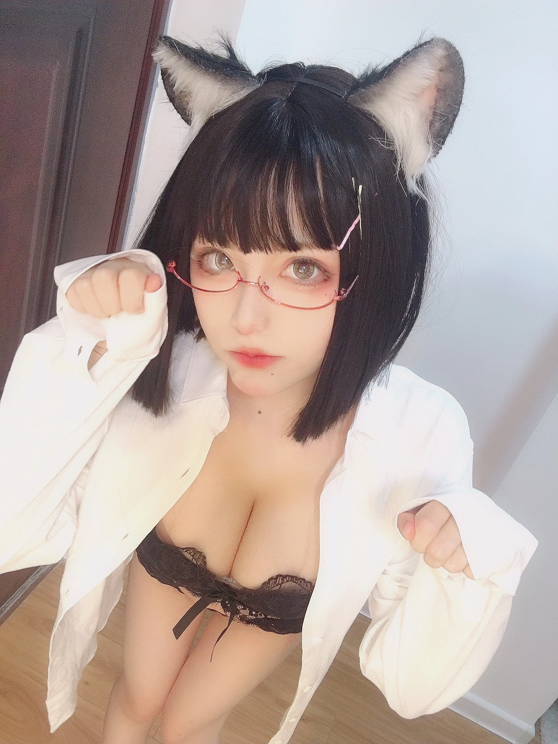 NO010猫报恩90P989MB完整合集