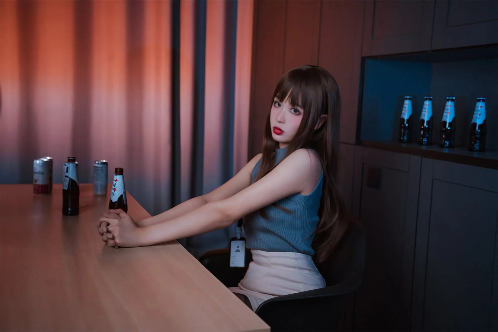 轩萧学姐微醺喝醉了ol57P224MB0813超清图