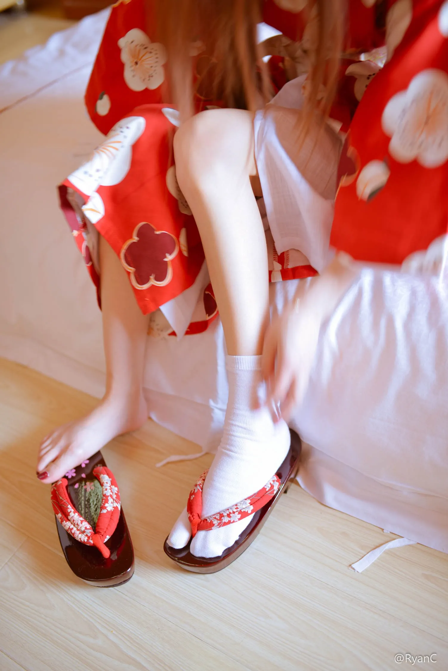 萌兰酱和服100P1121每日更新