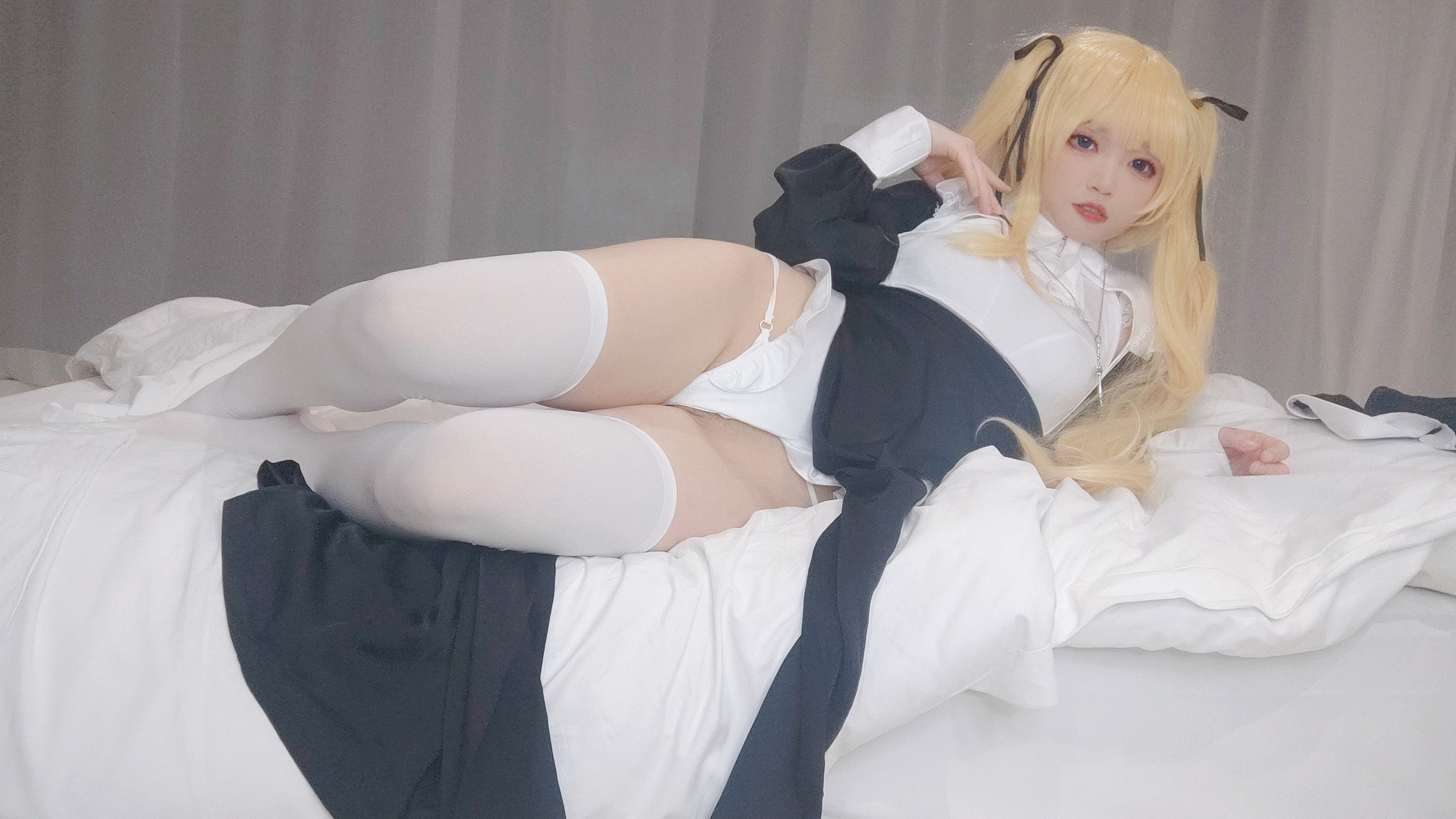 神沢永莉英梨梨修女自拍129P200MB高清写真