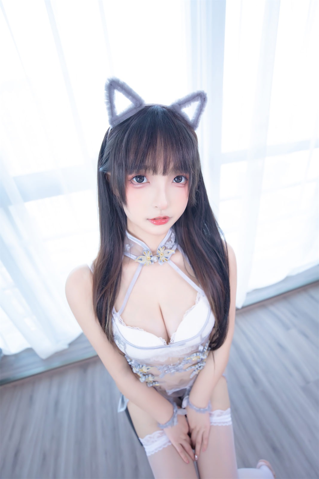 神楽坂真冬羞涩喵喵网红写真