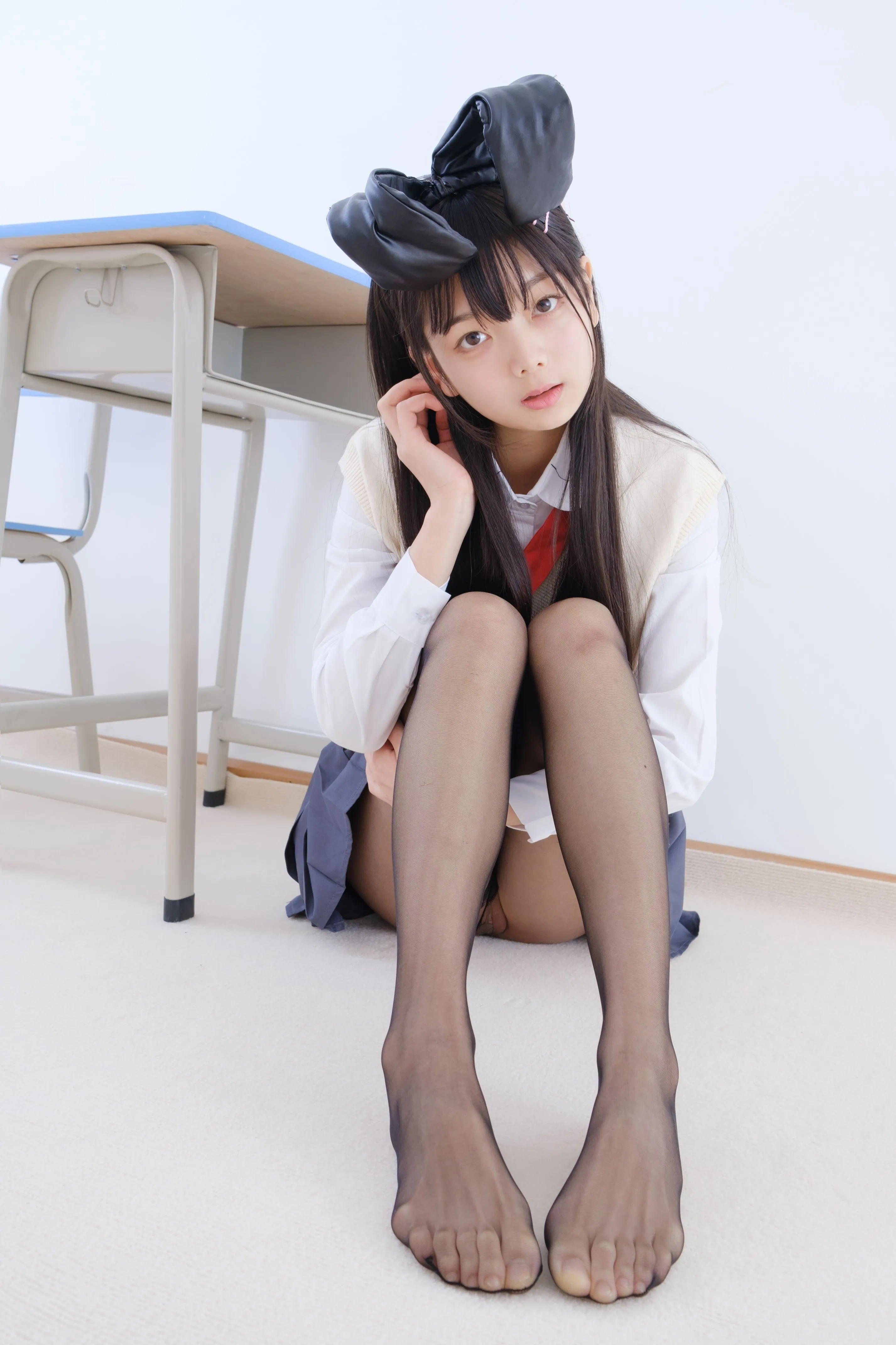 VIP夜夜麻衣学姐87P1V306G青春猪头麻衣学姐cos夜夜87图1视频306G首发资源
