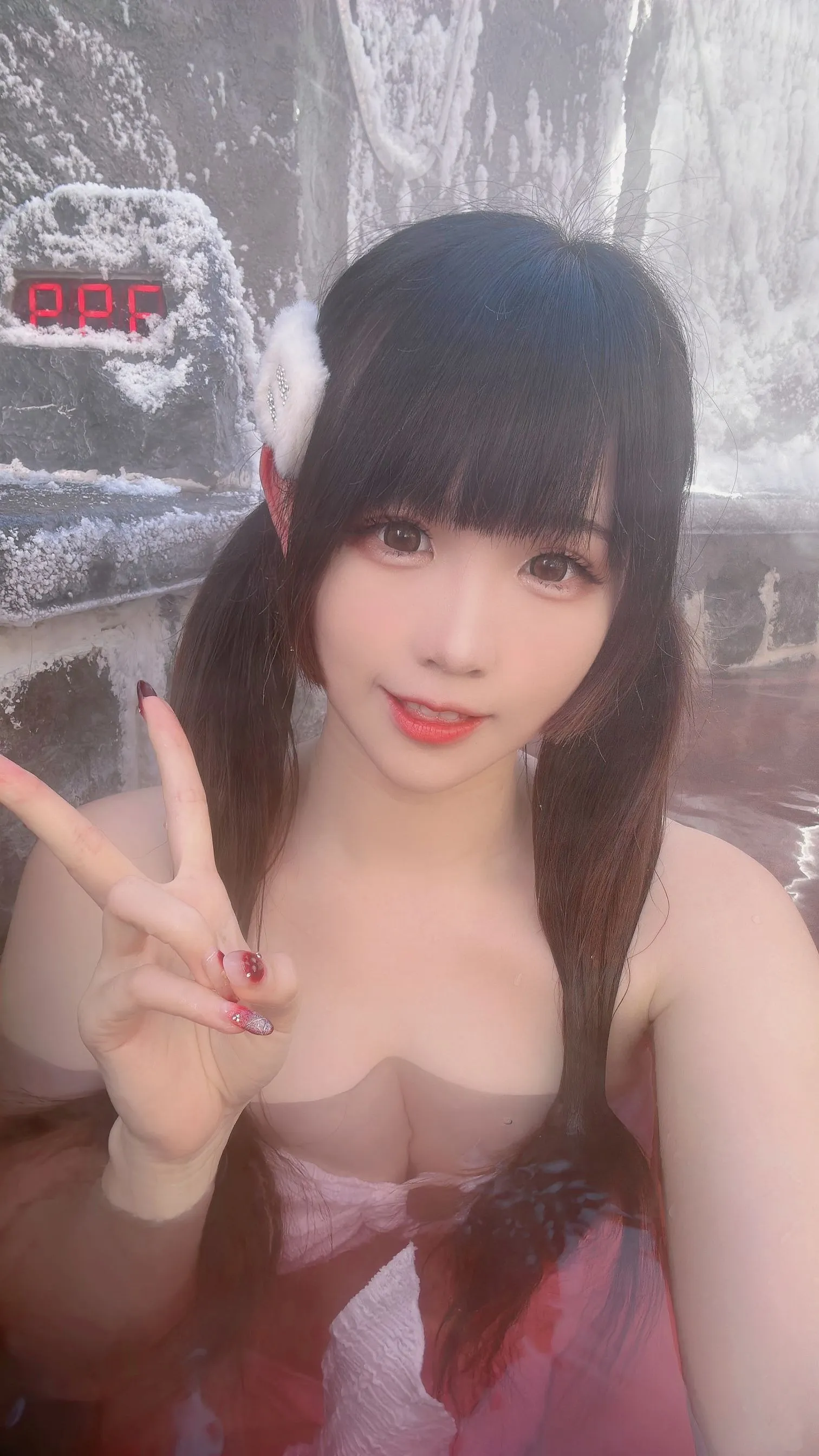 miko酱mikoの雪地温泉1月27打赏群资源0127套图