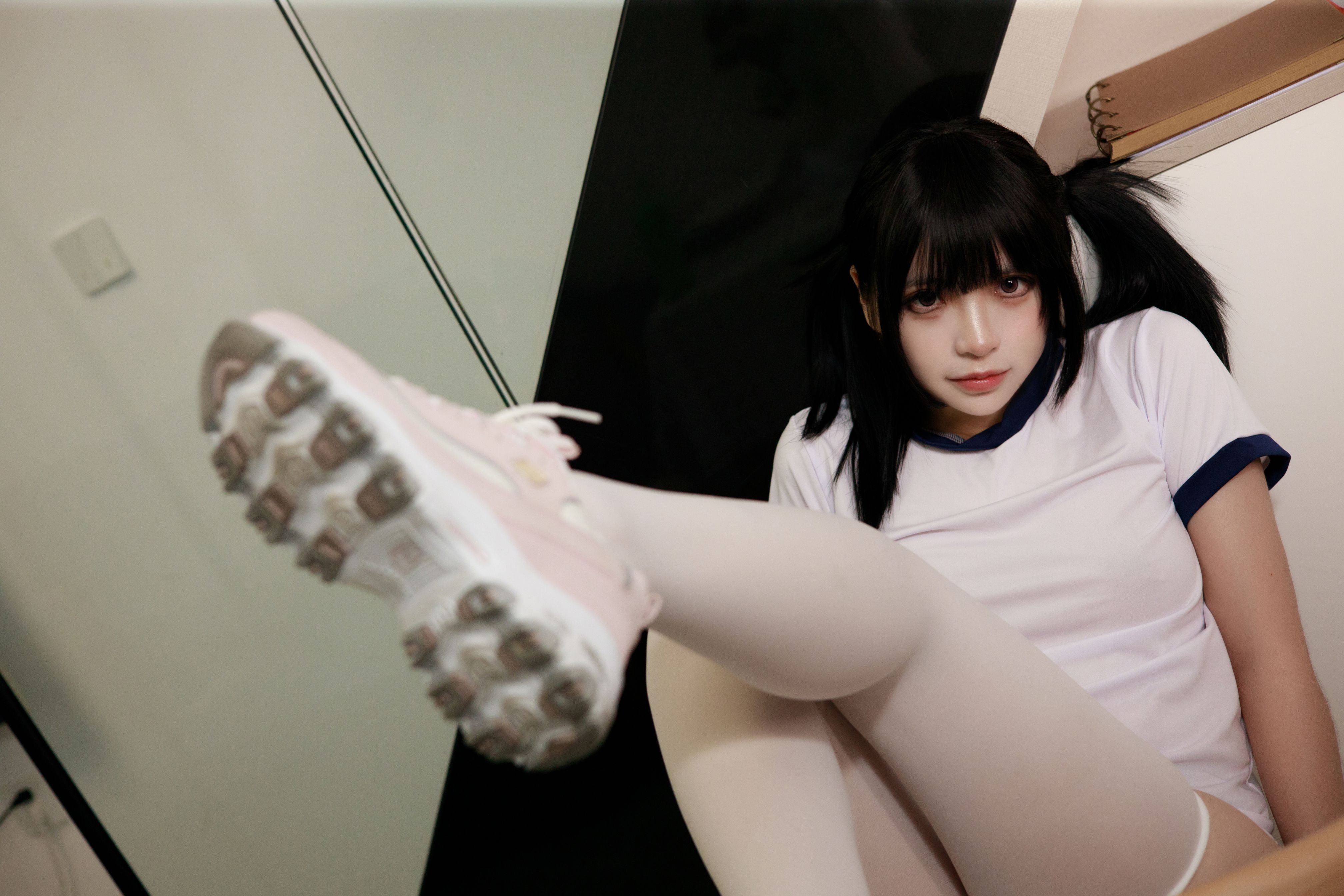 疯猫ss白色情人节福袋体操服完整版
