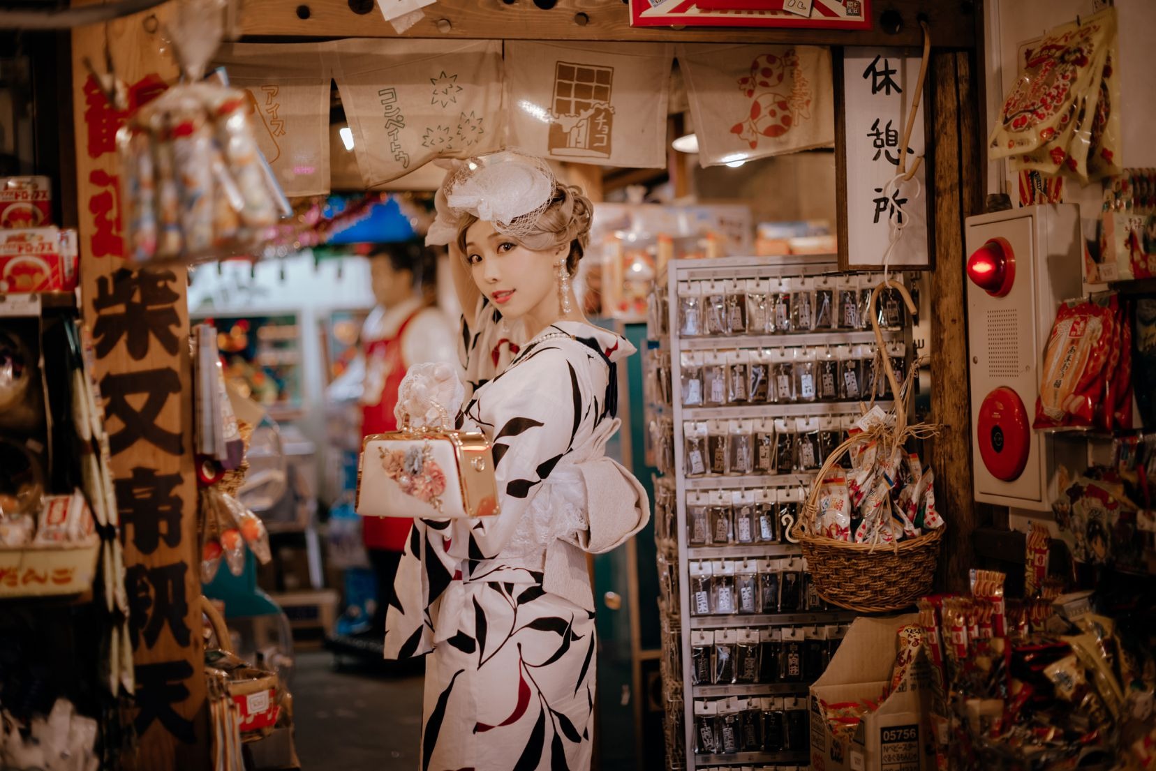 5RetroKimono38P125MB独家发布
