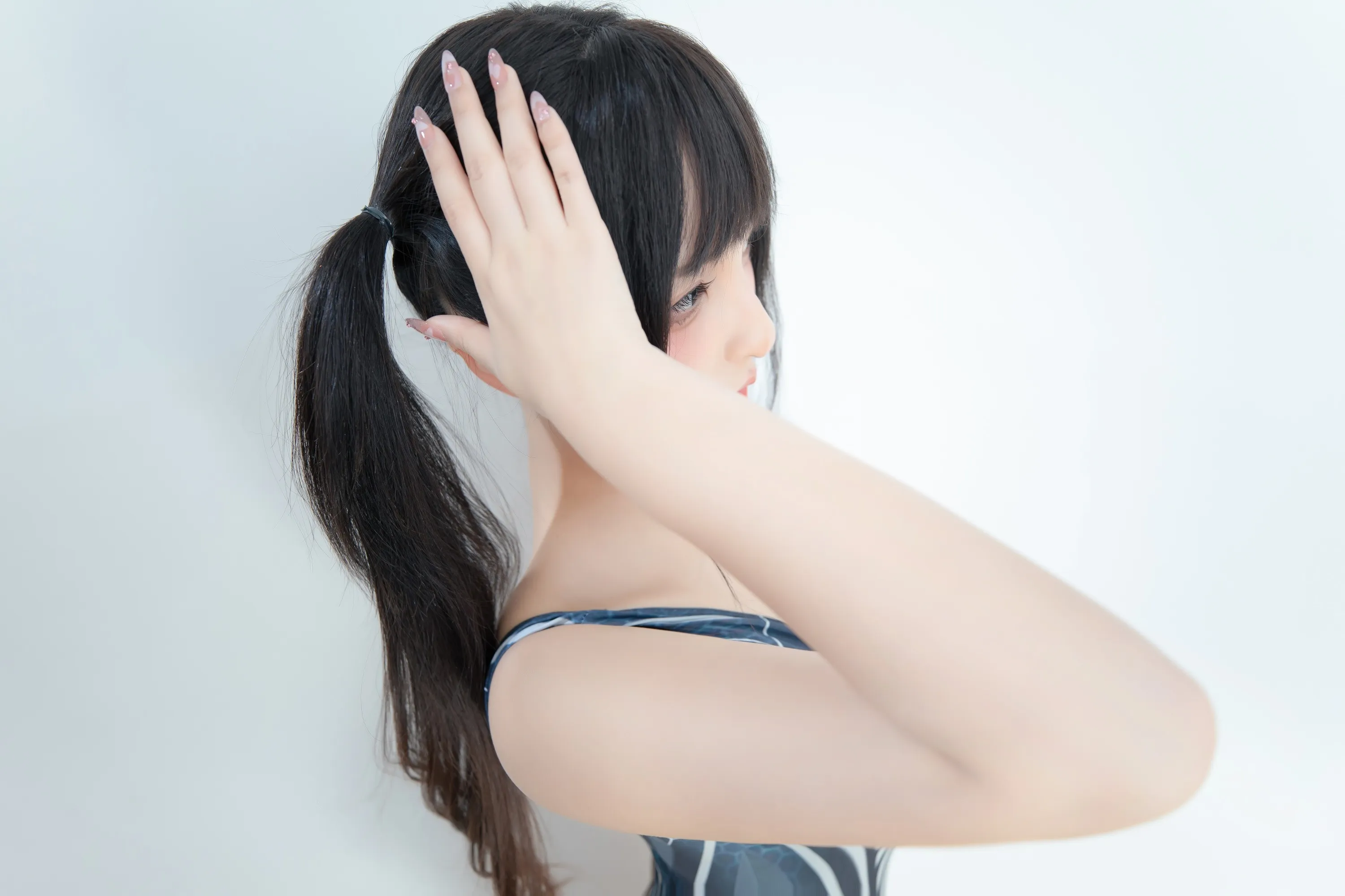 神楽坂真冬蜘蛛女孩75P182MB免费资源