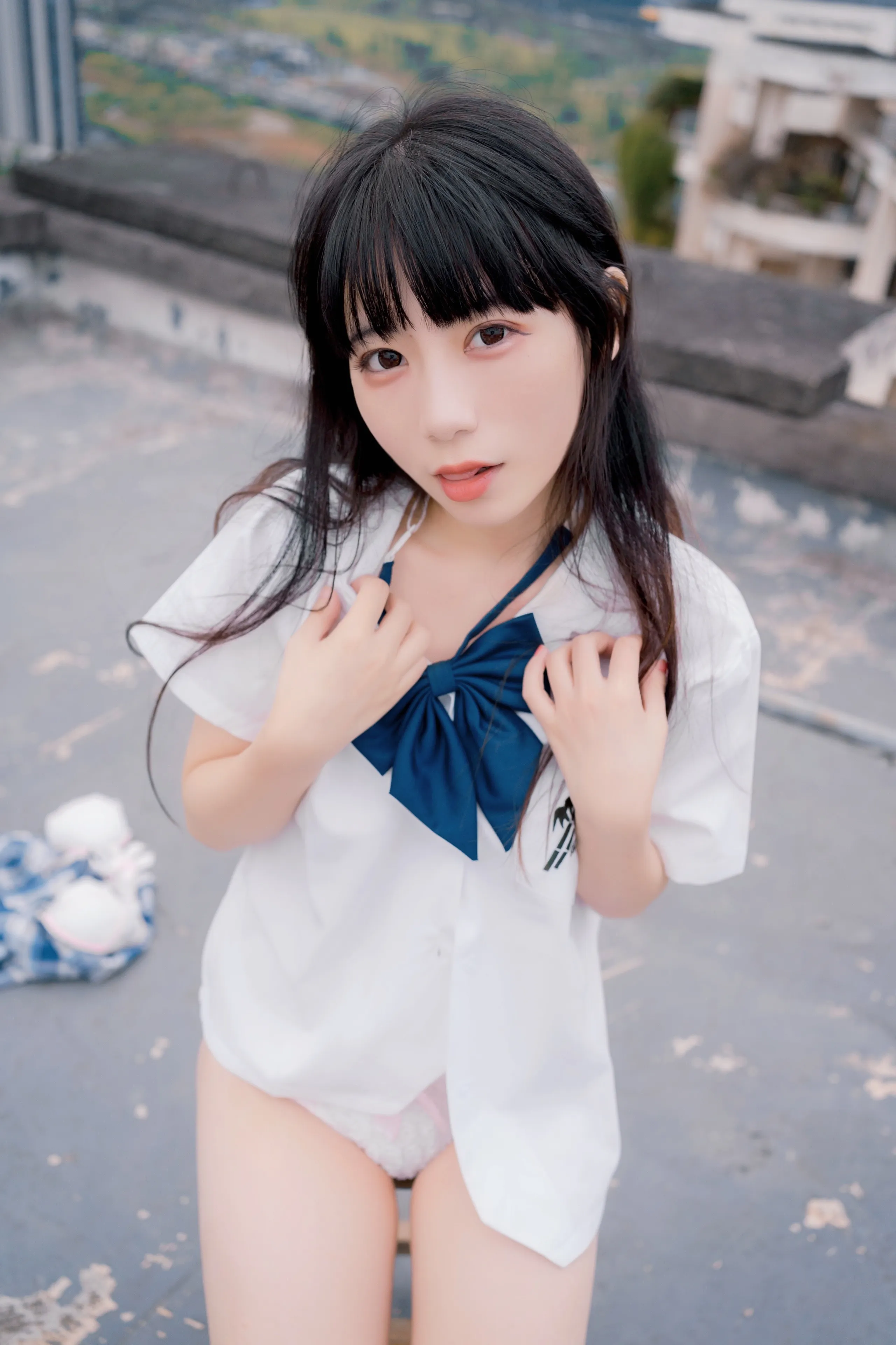 usejan蓝蓝等风来42P84MB人气合集