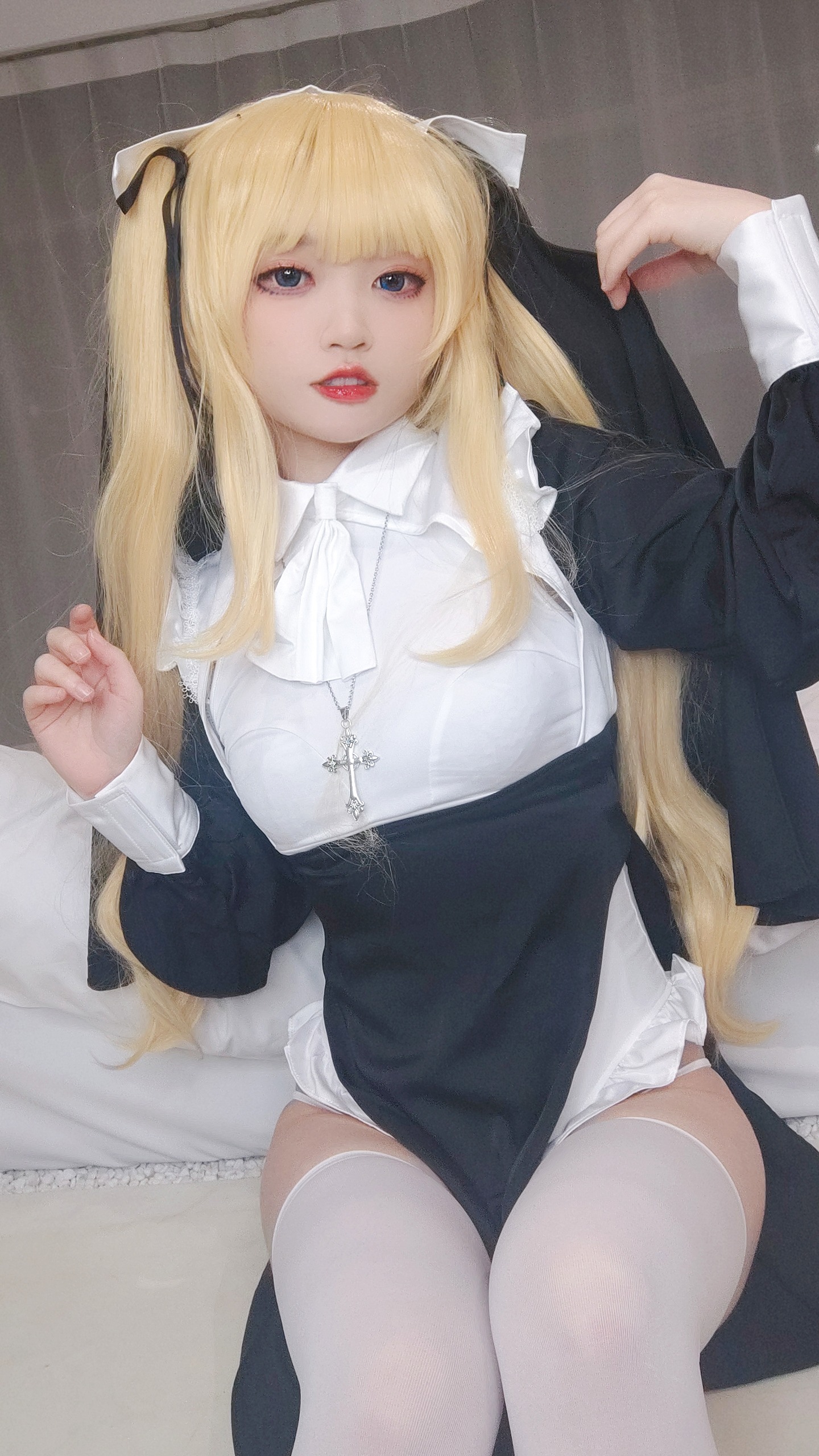 神沢永莉英梨梨修女自拍129P200MB高清写真