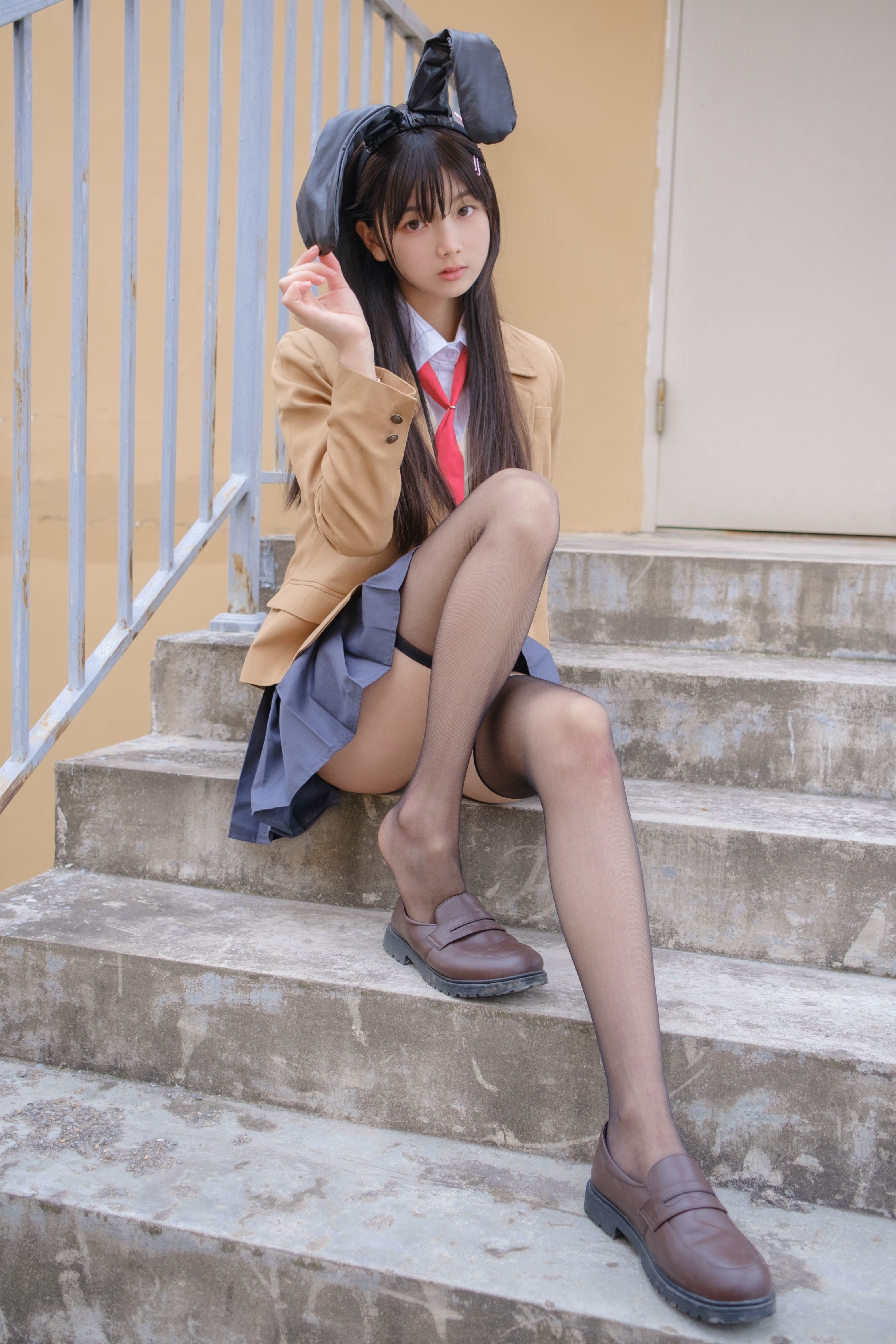 VIP夜夜麻衣学姐87P1V306G青春猪头麻衣学姐cos夜夜87图1视频306G首发资源