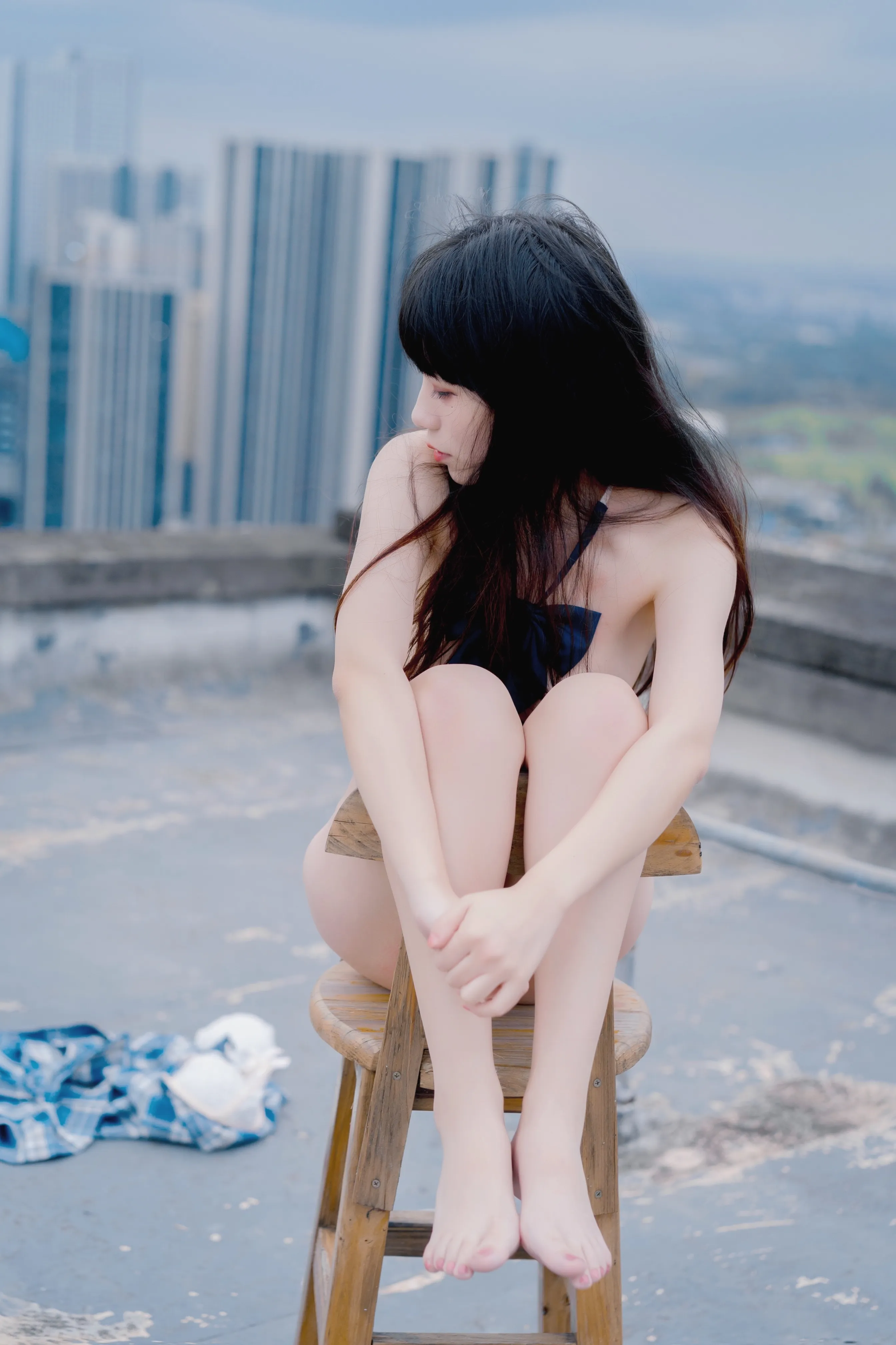 usejan蓝蓝等风来42P84MB人气合集