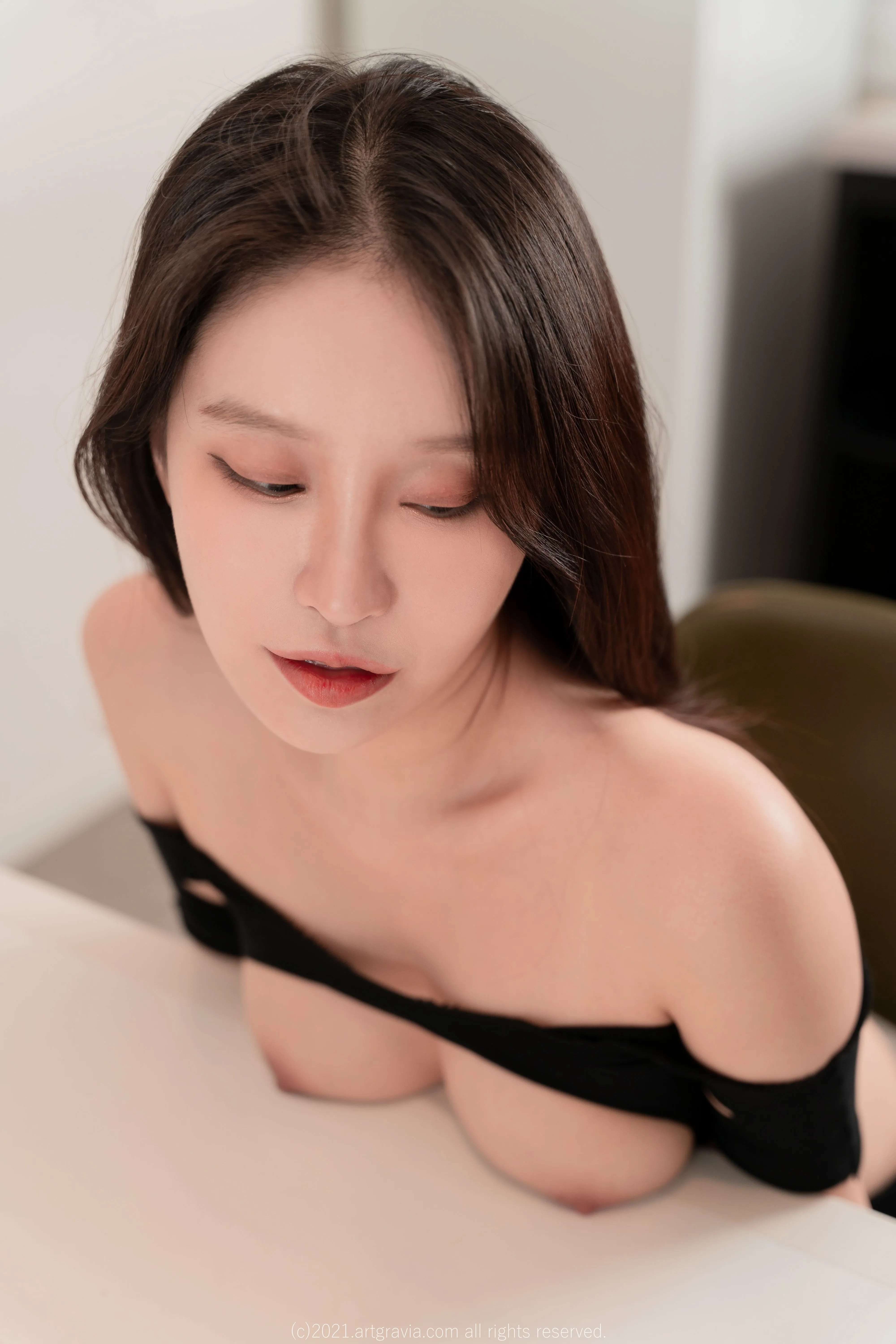 ArtGraviavol322LeeSeol81P1129每日更新