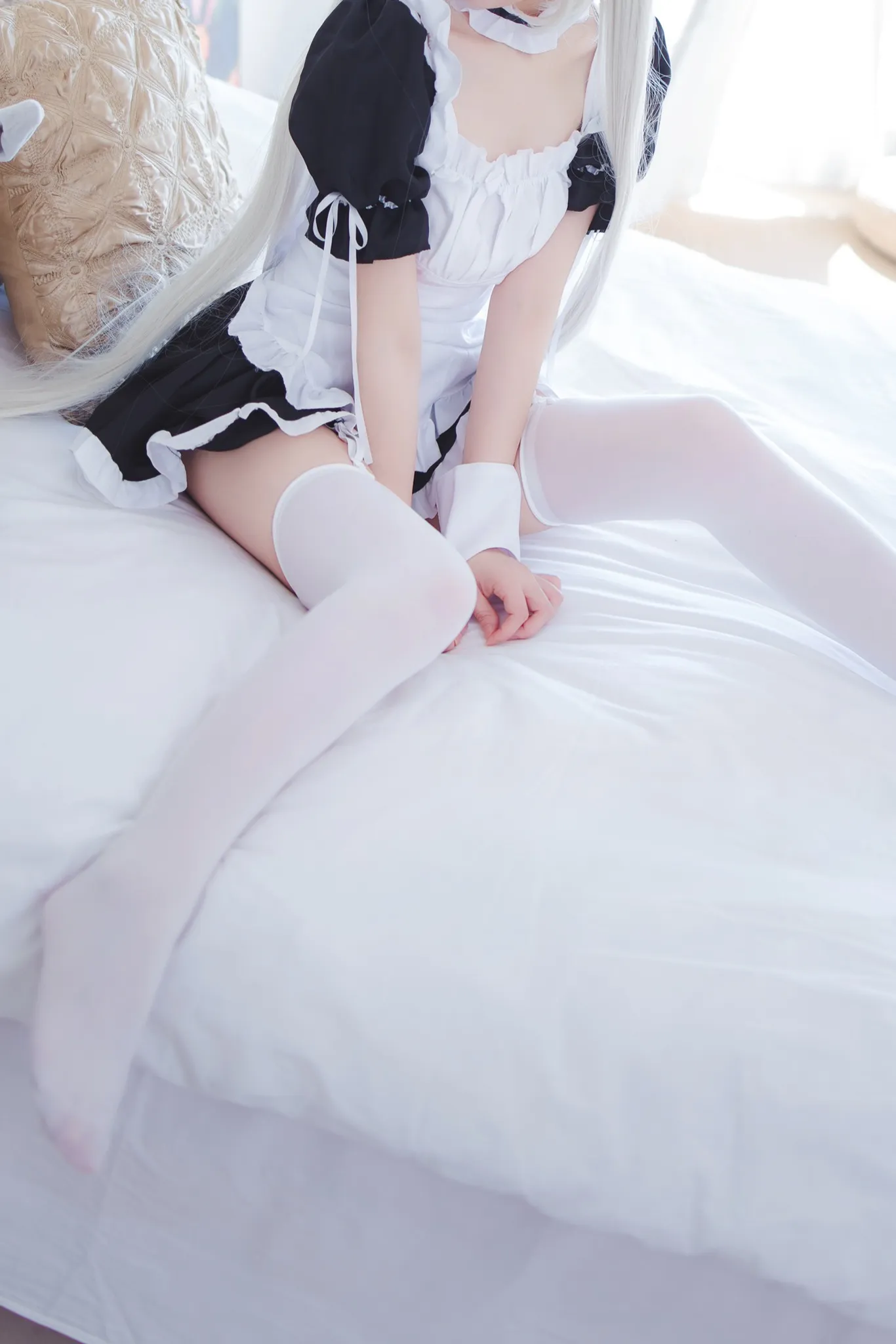 coser衣衣穹妹女仆28P46MB4K图集