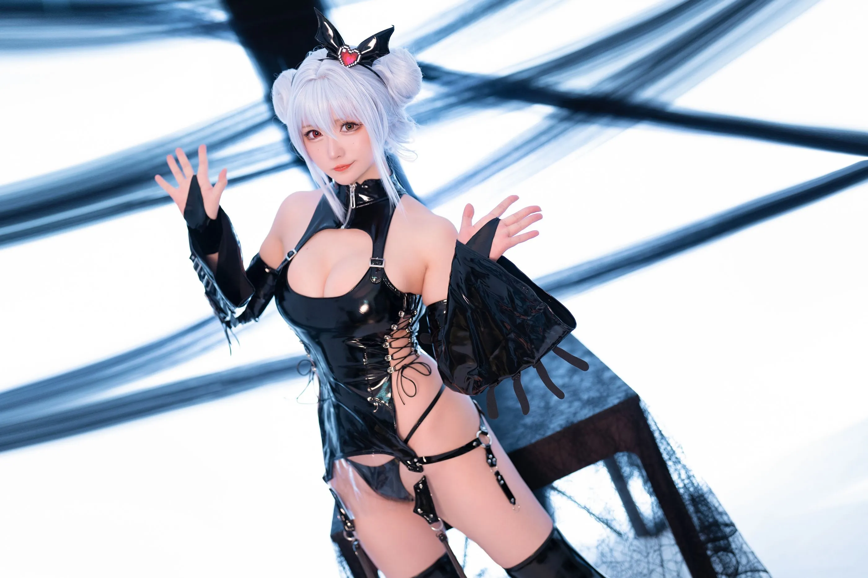 星之迟迟水蓝小恶魔0912热门写真