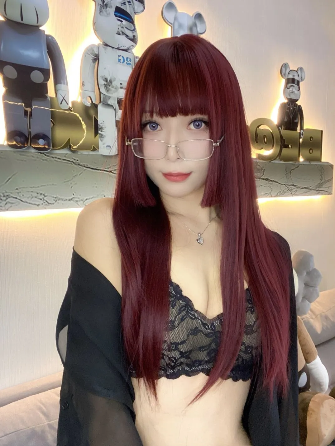 Money冷冷黑衬衫60P2V111GB0124高清全套