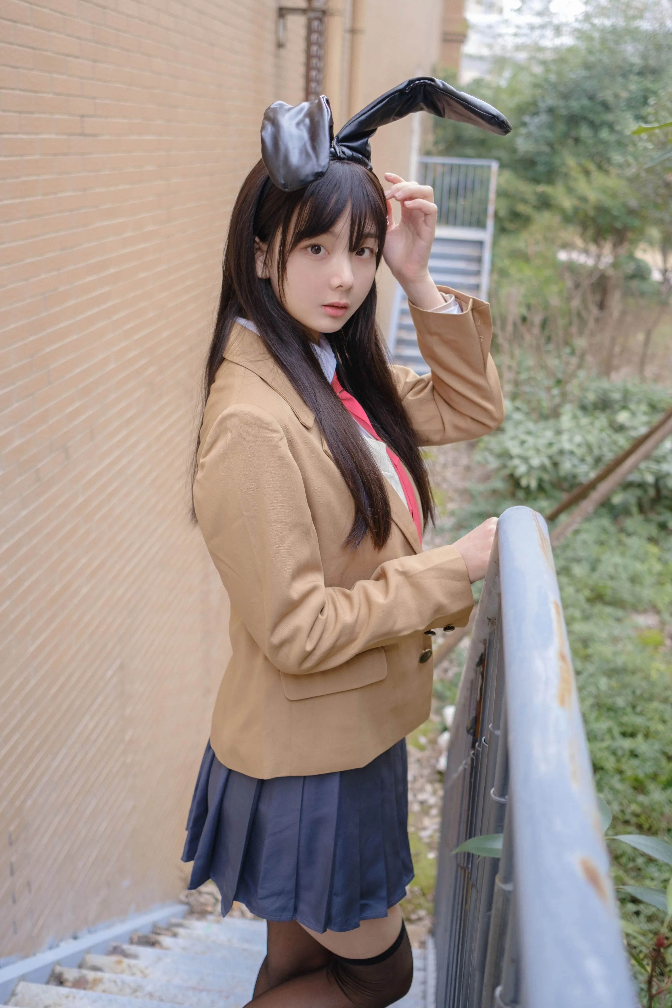 VIP夜夜麻衣学姐87P1V306G青春猪头麻衣学姐cos夜夜87图1视频306G首发资源