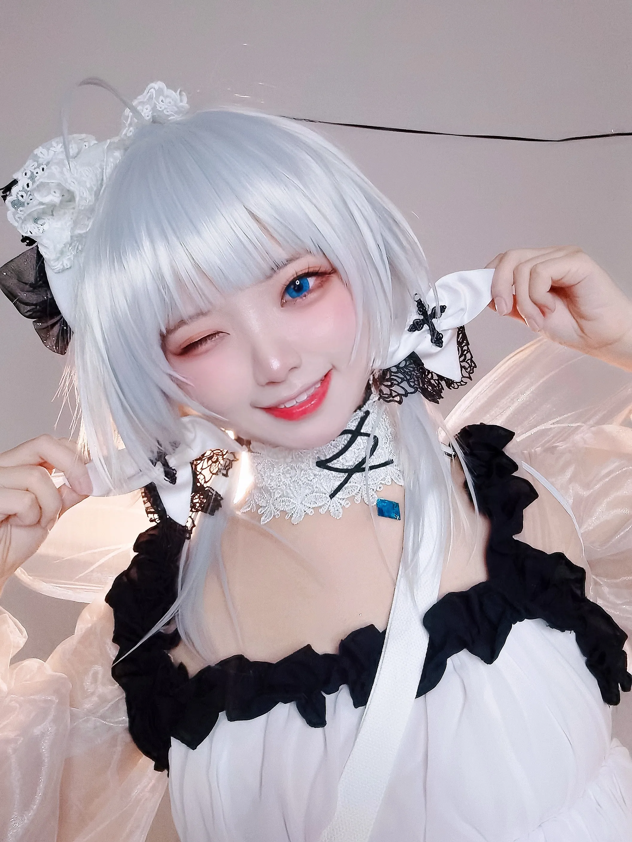 伊喵君_Nya碧蓝航线小光辉19P70MB最新写真