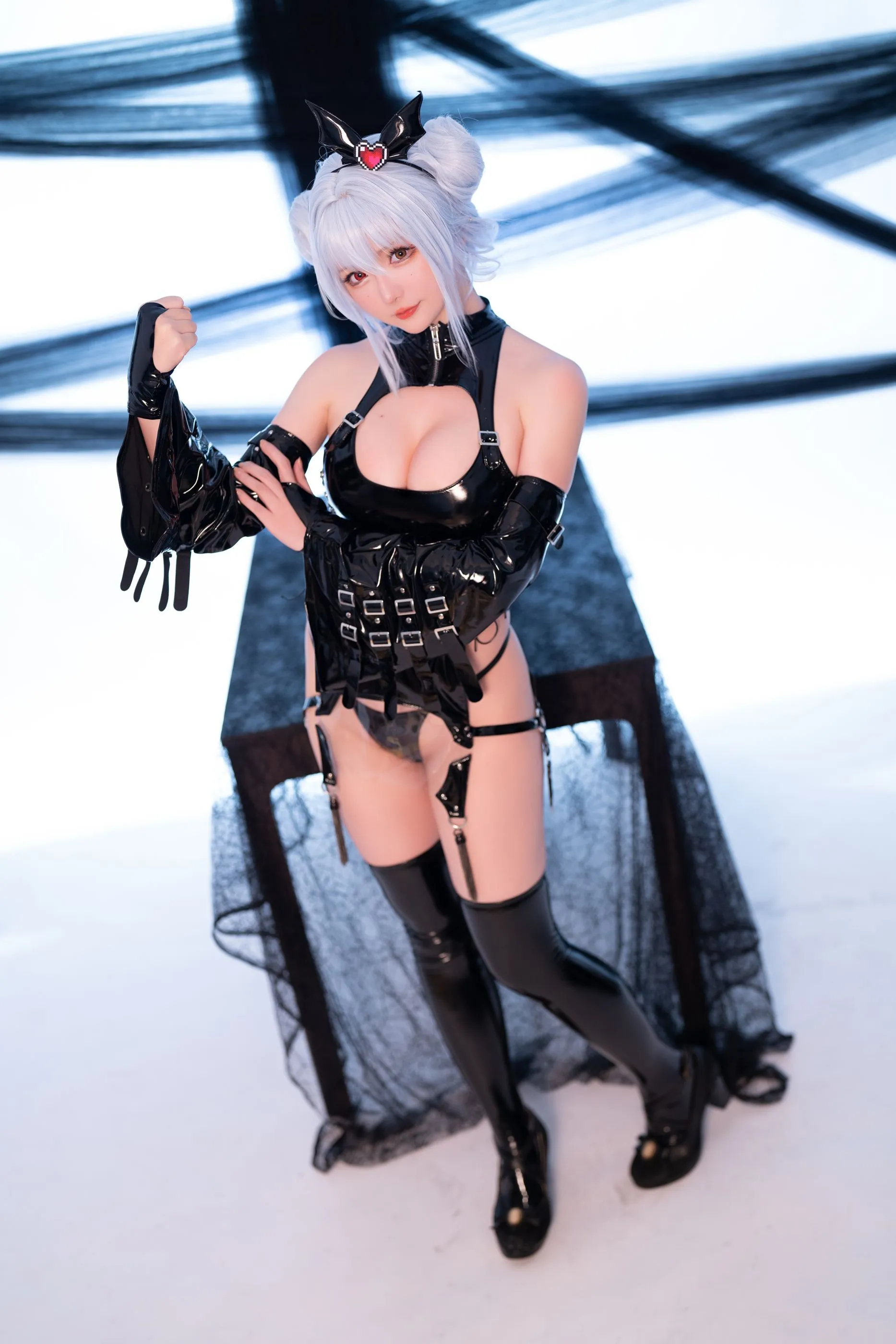 星之迟迟水蓝小恶魔0912热门写真