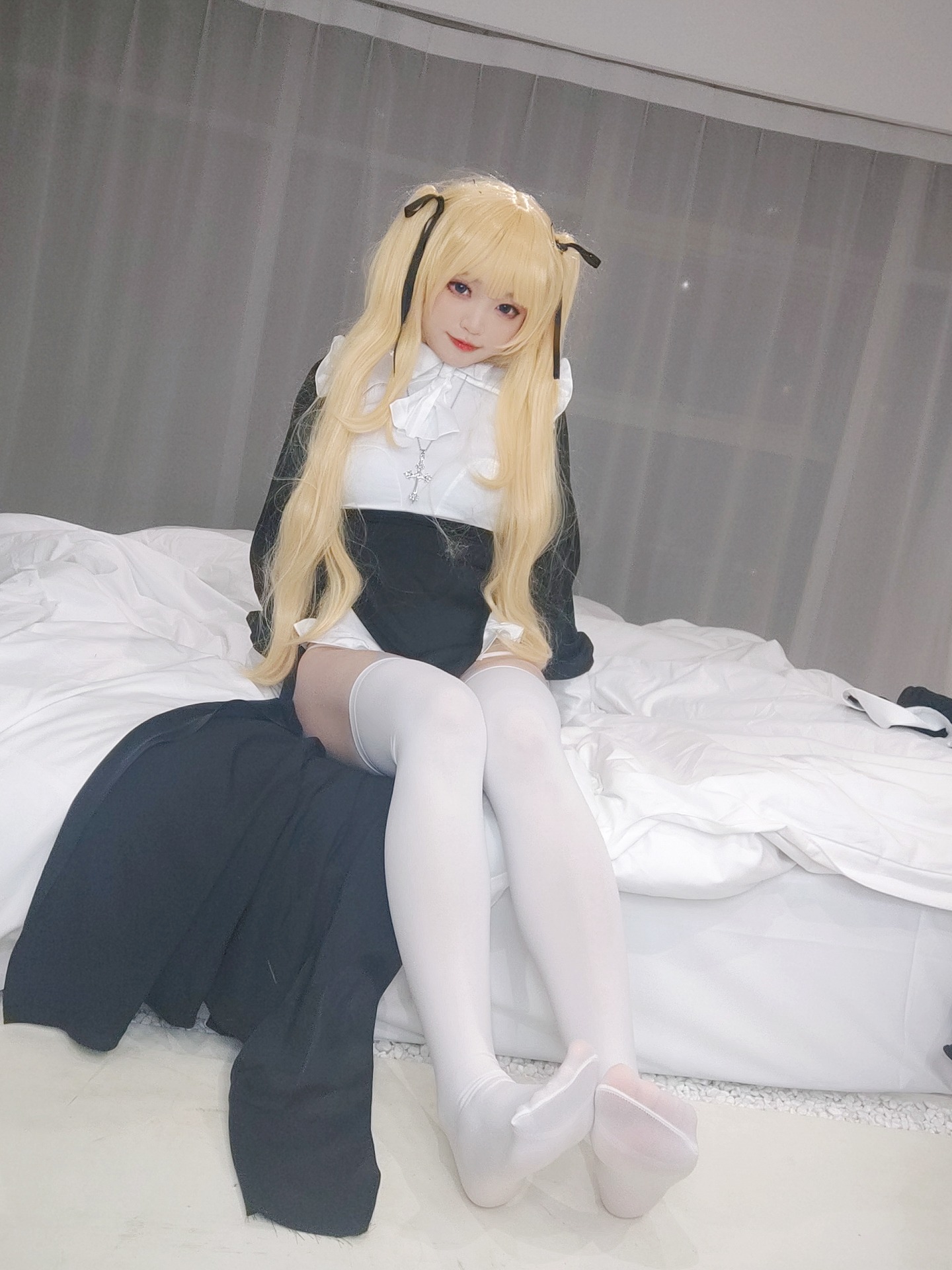 神沢永莉英梨梨修女自拍129P200MB高清写真