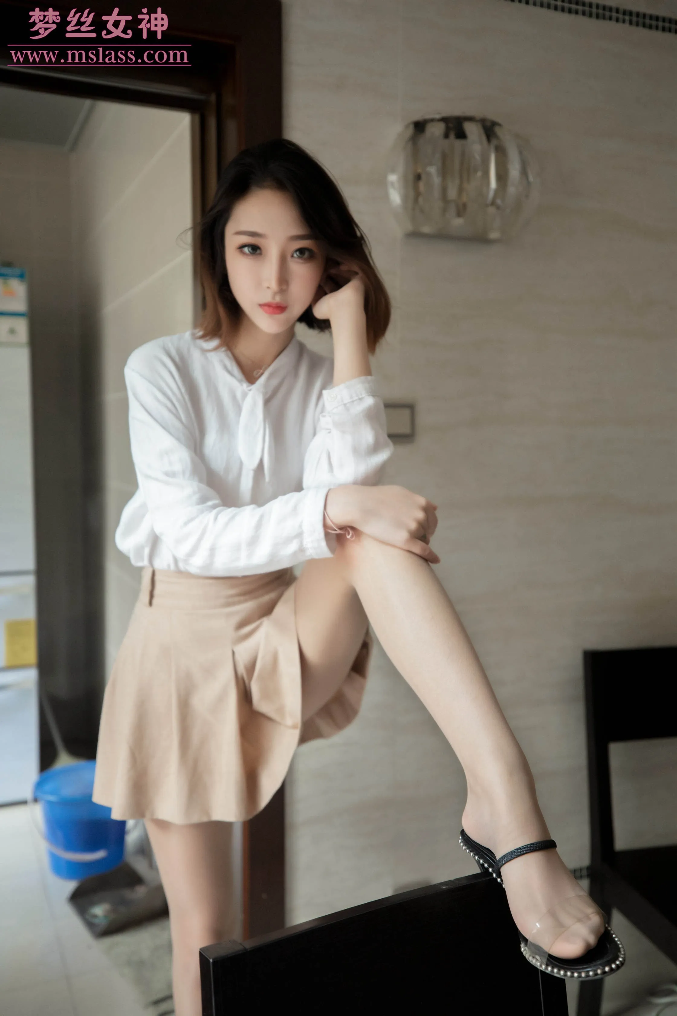 MSLASS梦丝女神乔儿肉色69P1024高清图