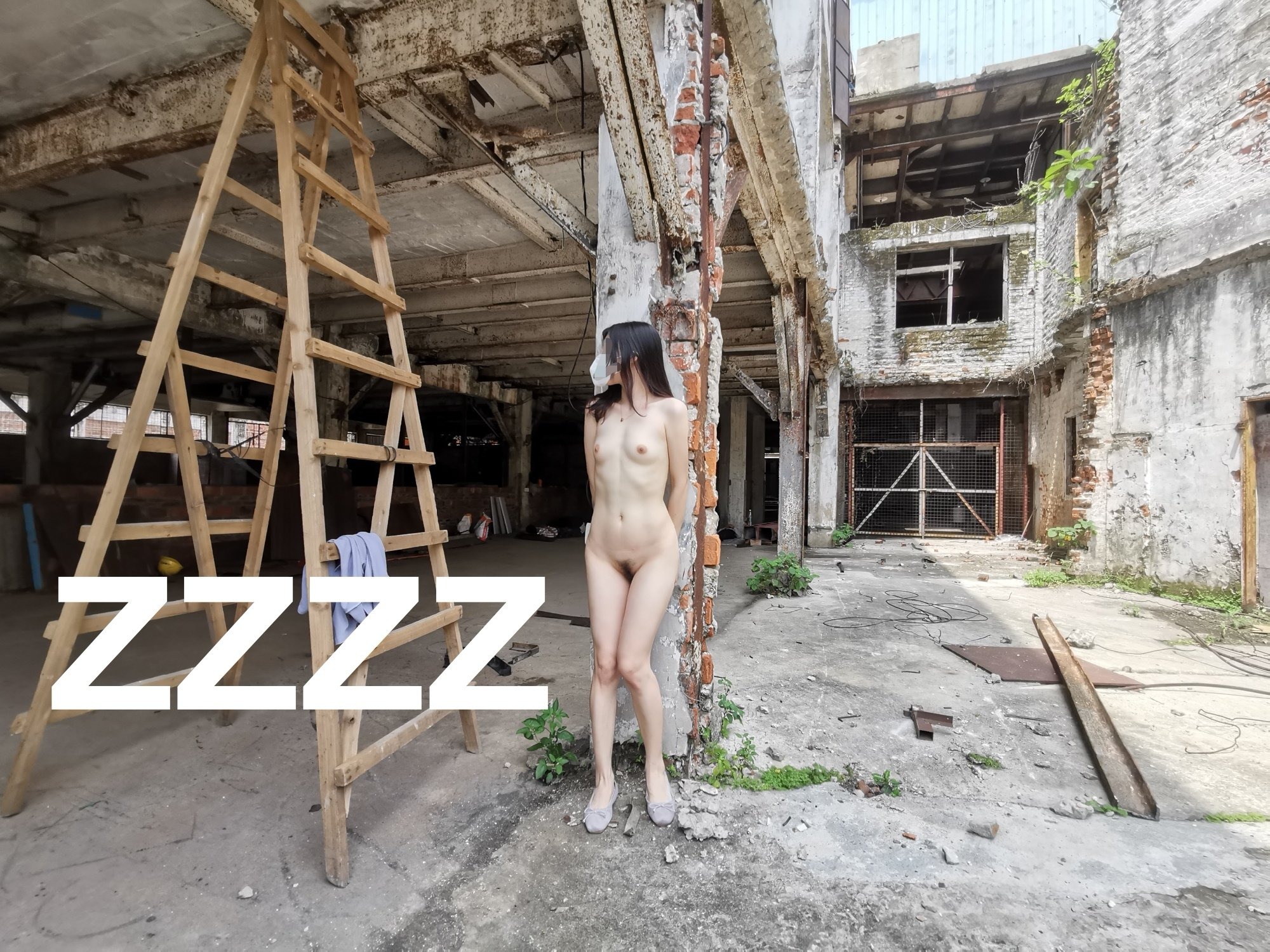 广州情侣ZZZZ全裸露出126P0812免费体验