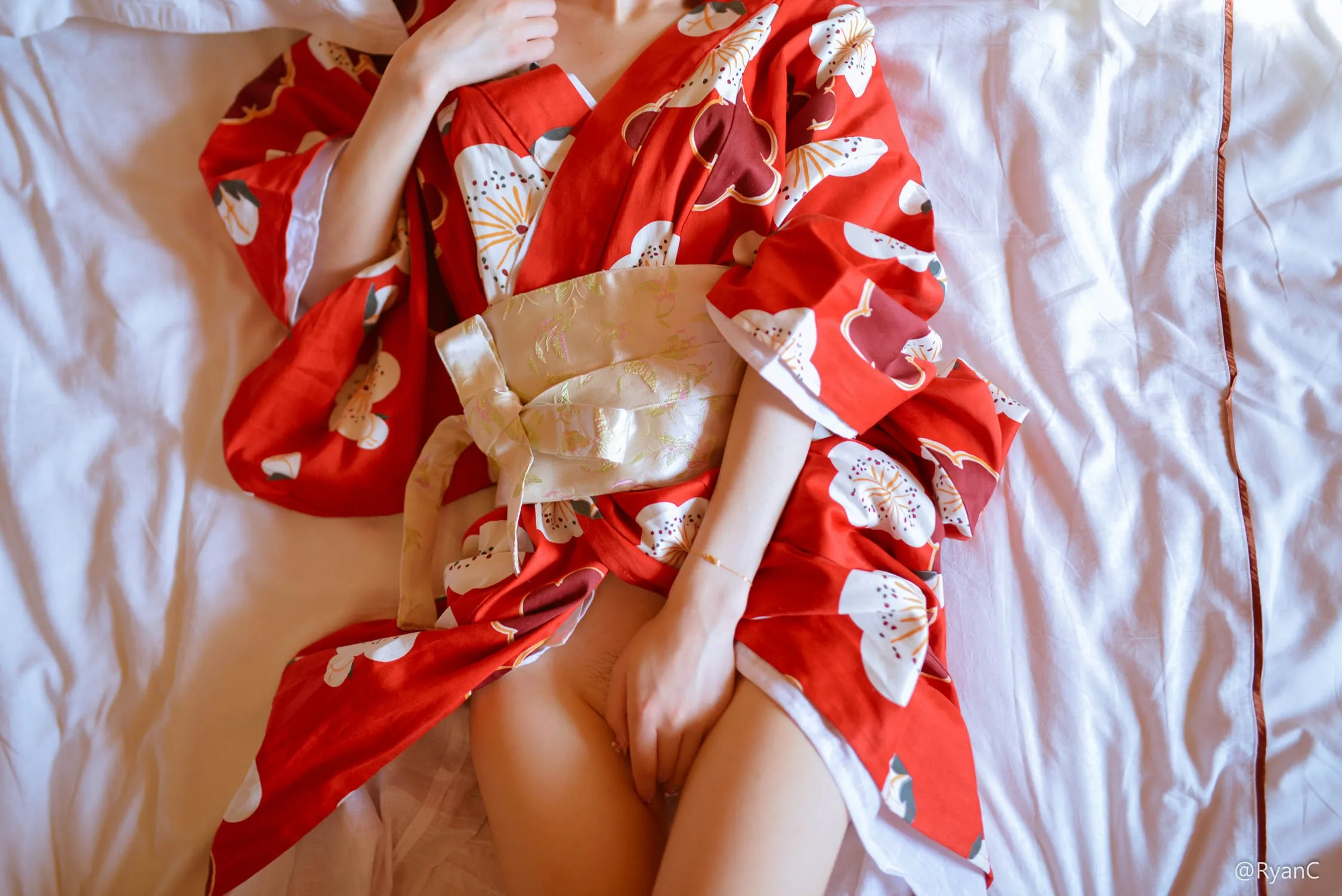 萌兰酱和服100P1121每日更新