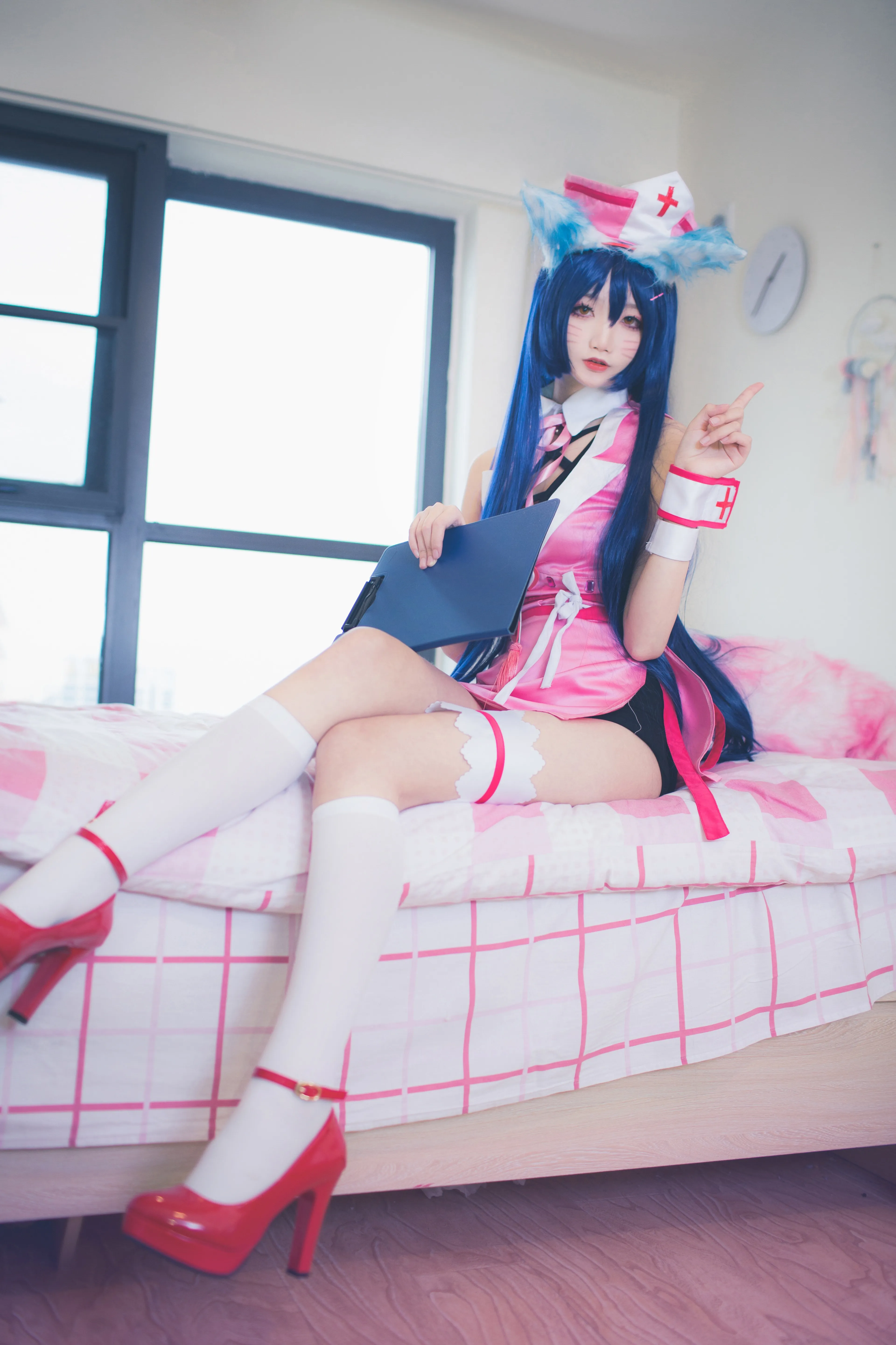五更百鬼阿狸护士服37P174MB福利资源