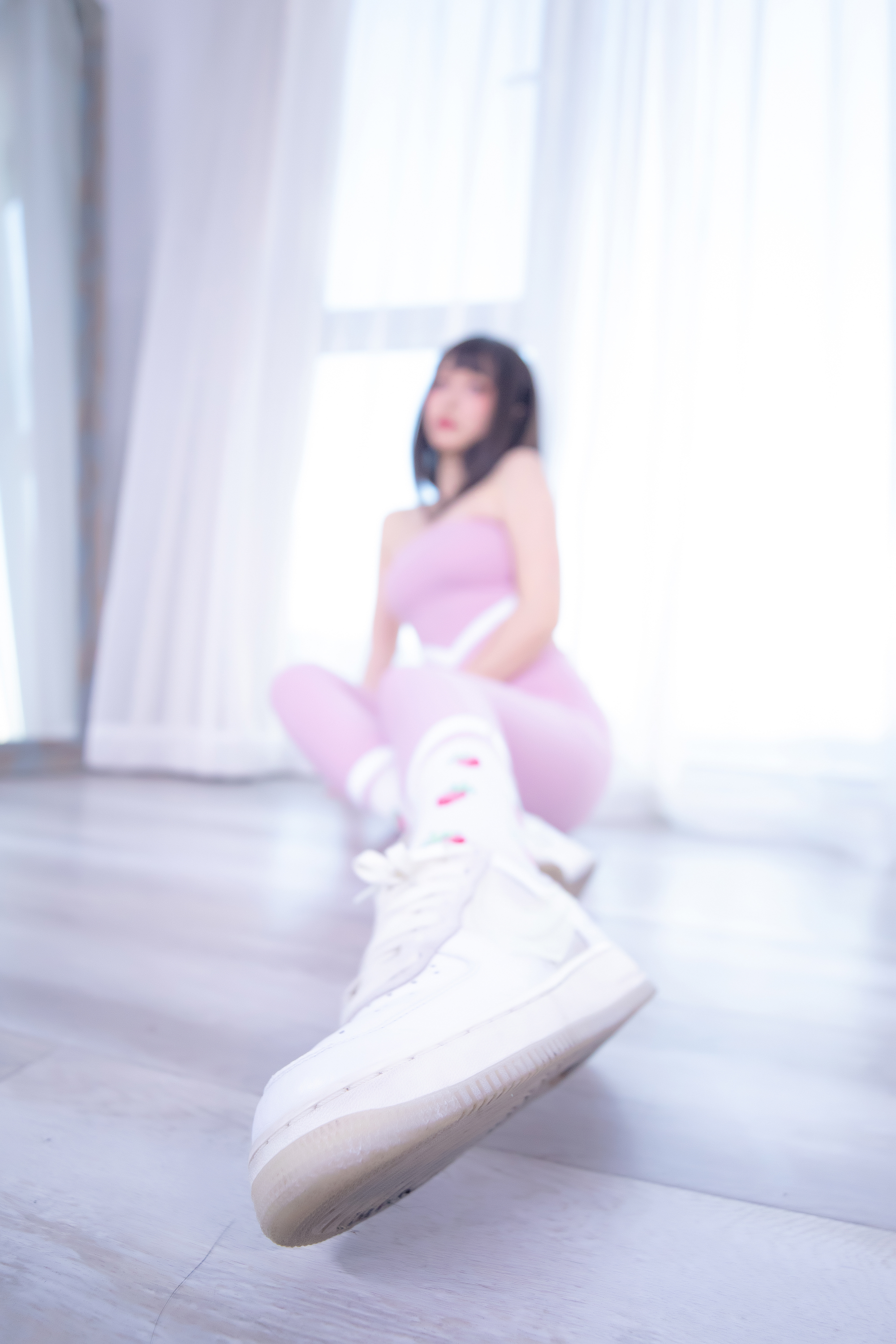 神楽坂真冬草莓蜜桃75P143MB免费资源