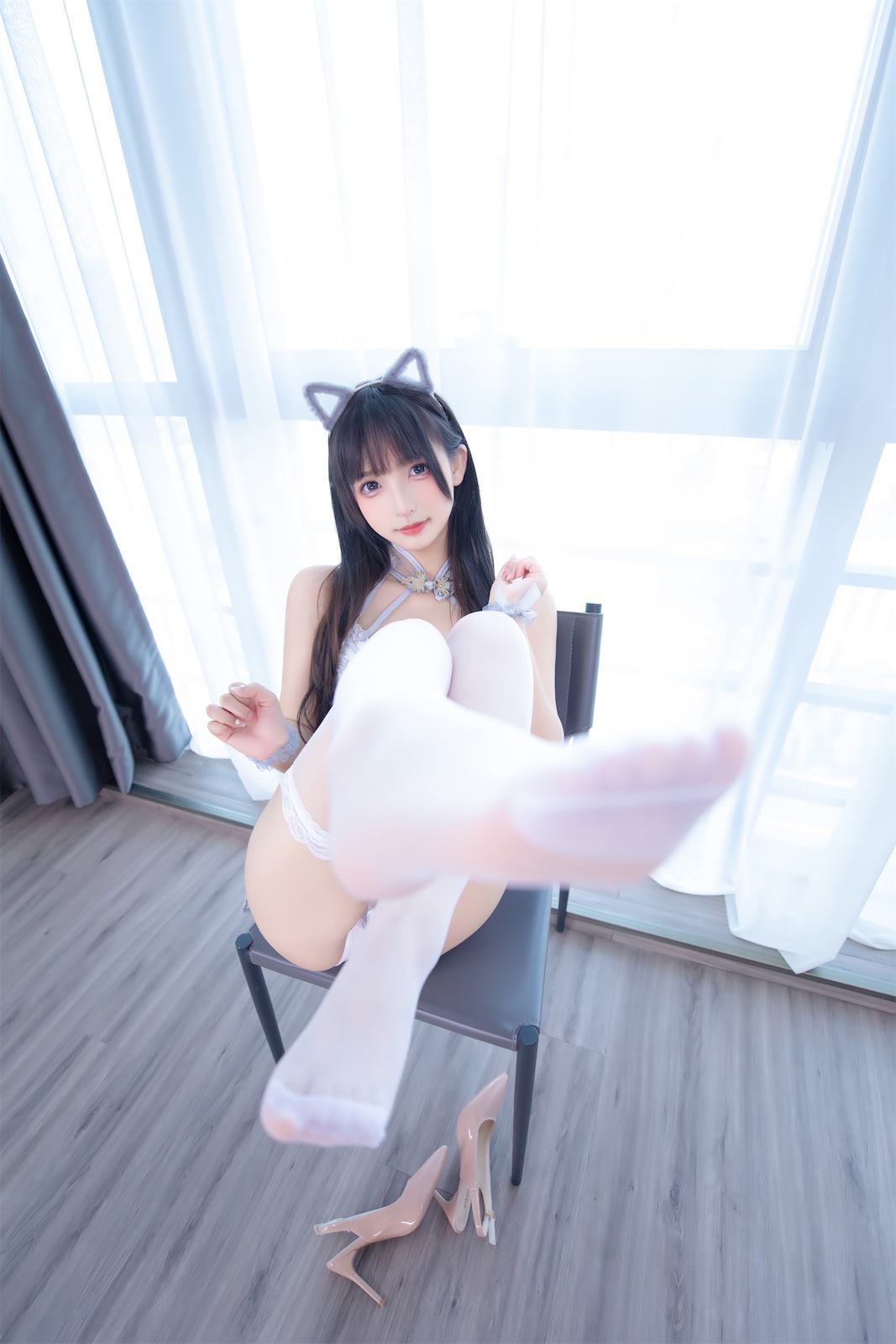 神楽坂真冬羞涩喵喵网红写真